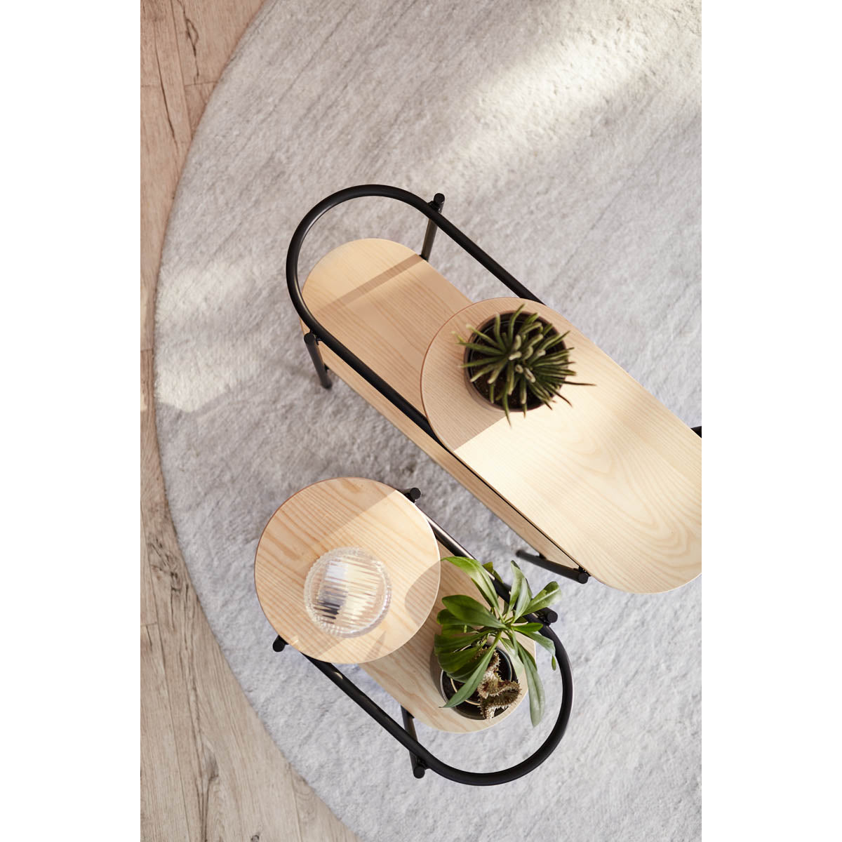 サイドテーブル W580×D330×H530mm