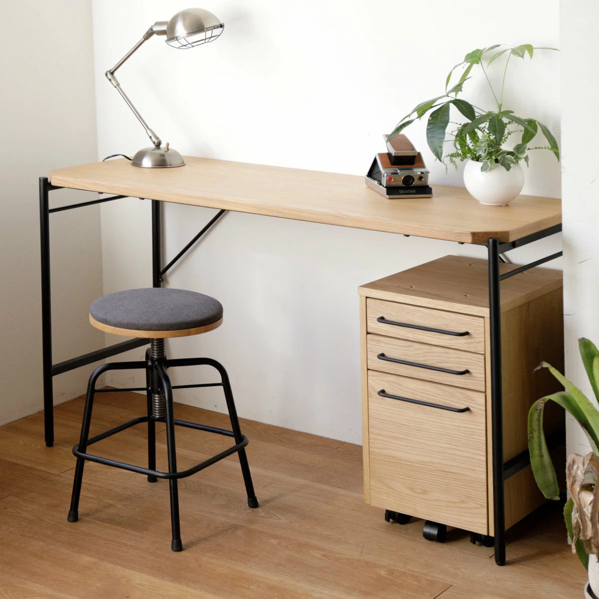 スツールLow W400×D400×H430~550mm