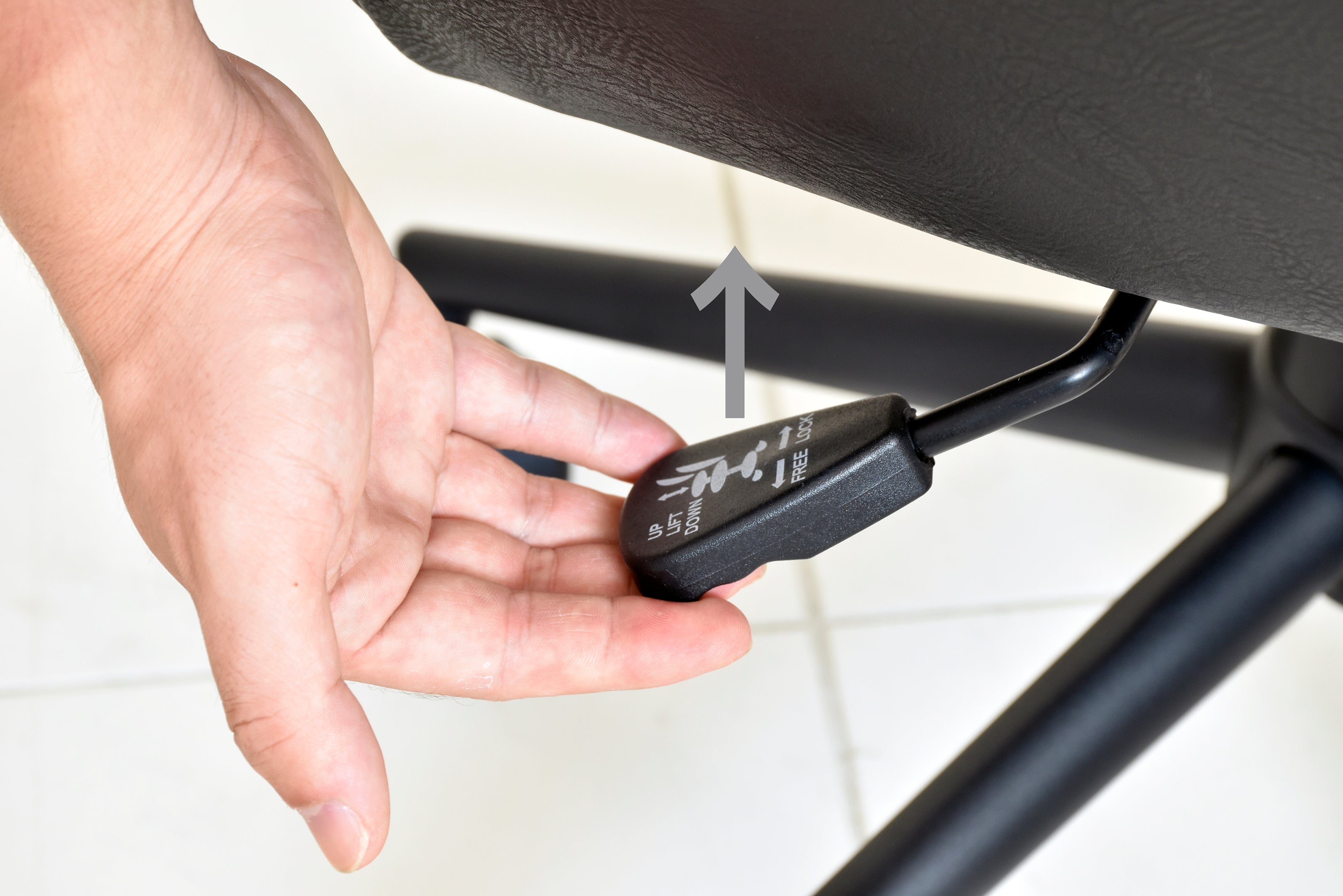 オフィスチェア 幅600mm×奥行654mm×高さ765~845mm×座面高440~520mm - 【公式】allecore(アレコレ) 家具インテリア・生活雑貨のオンライン通販