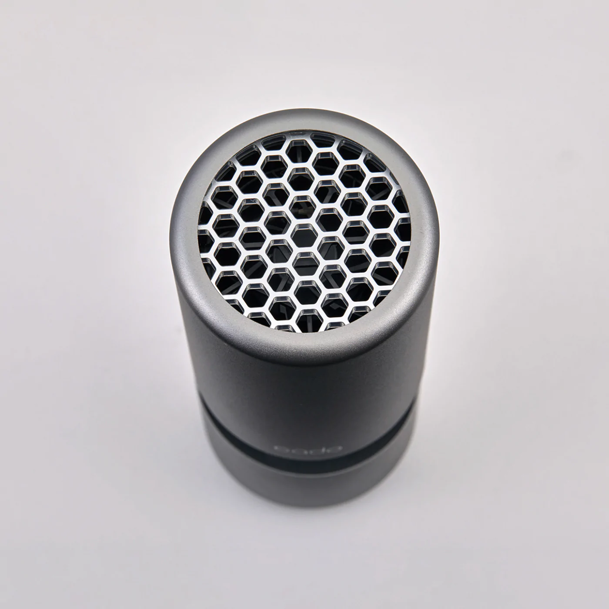 cado カドー ポータブル 車載 空気清浄機 LEAF-Portable MP-C30 - 【公式】allecore(アレコレ) 家具インテリア・生活雑貨のオンライン通販