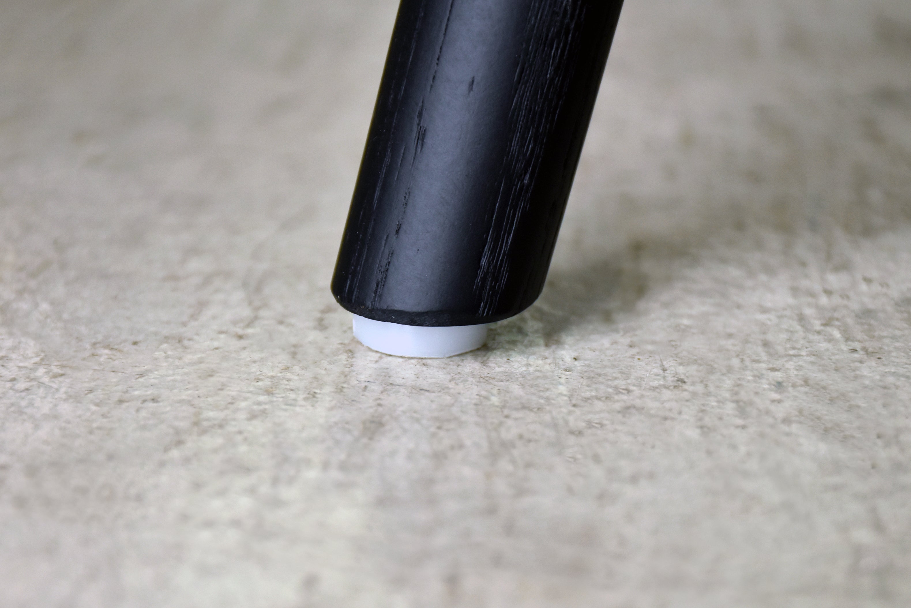 ダイニングチェア 幅490mm×奥行550mm×高さ805mm×座面高440mm