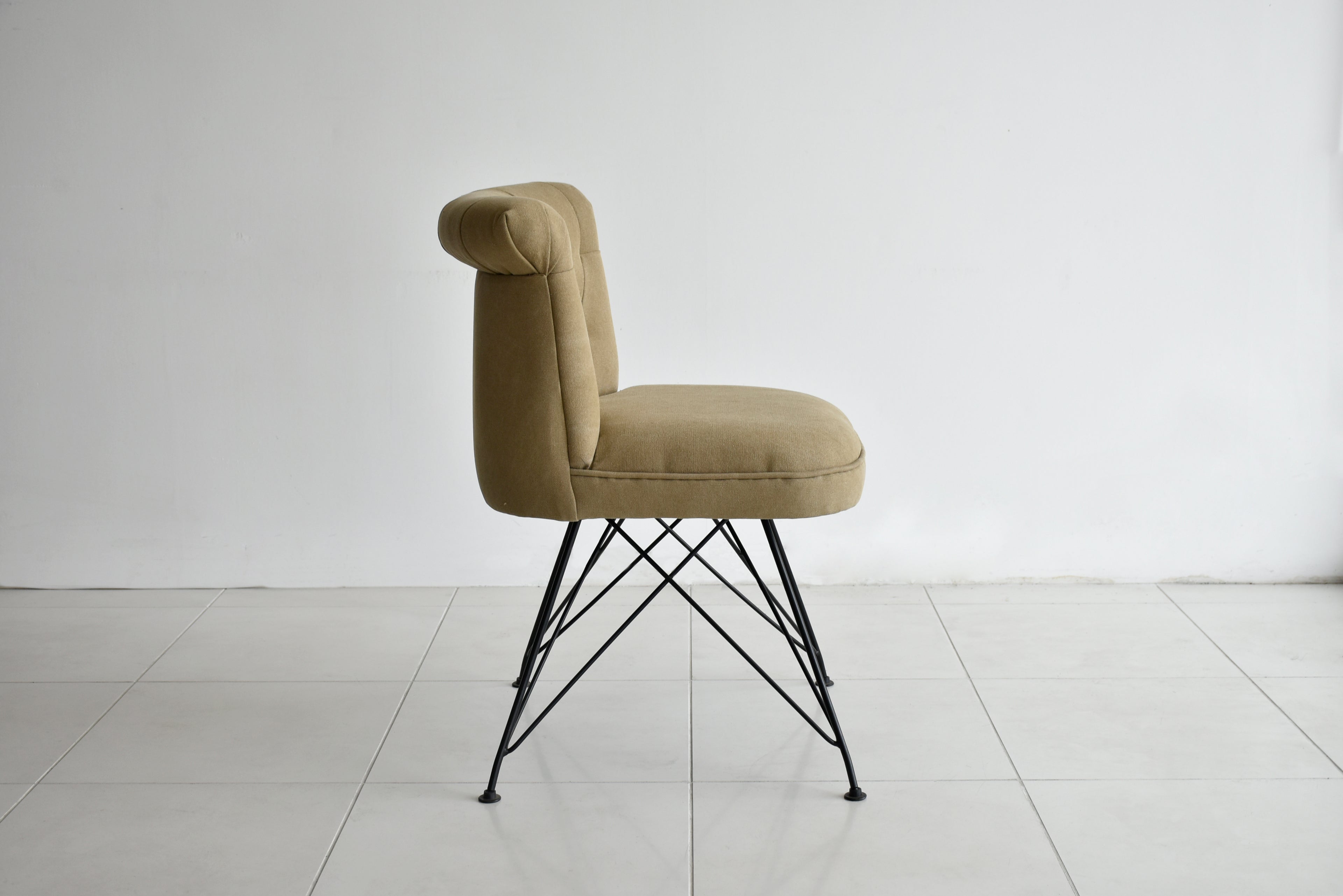 ダイニングチェア 幅450mm×奥行560mm×高さ760mm×座面高440mm