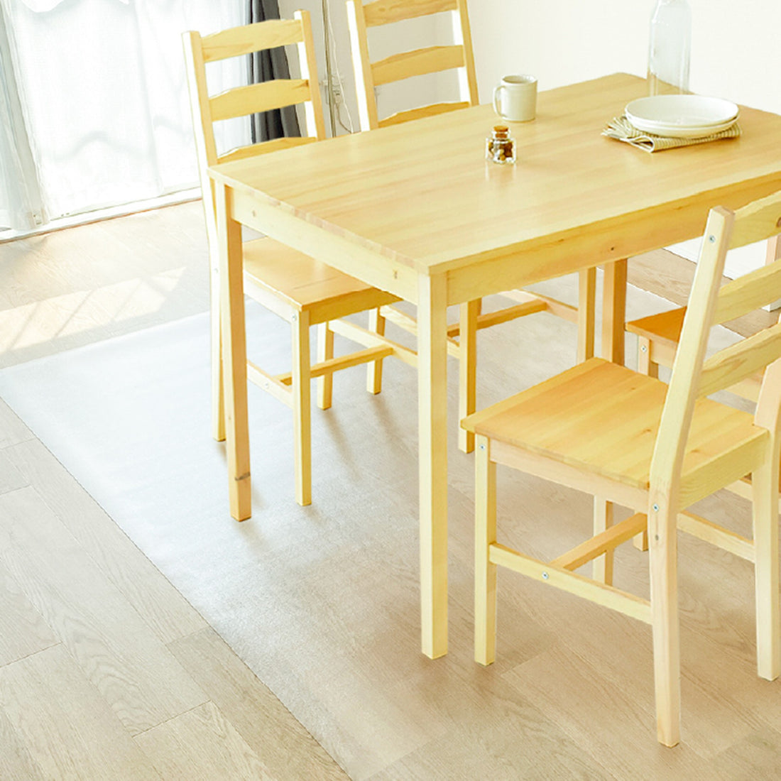 ダイニングマット クリア 140×190cm 厚さ1.5mm ダイニング マット 透明 撥水 防水 床暖房対応 クリアマット allecore - 【公式】allecore(アレコレ) 家具インテリア・生活雑貨のオンライン通販