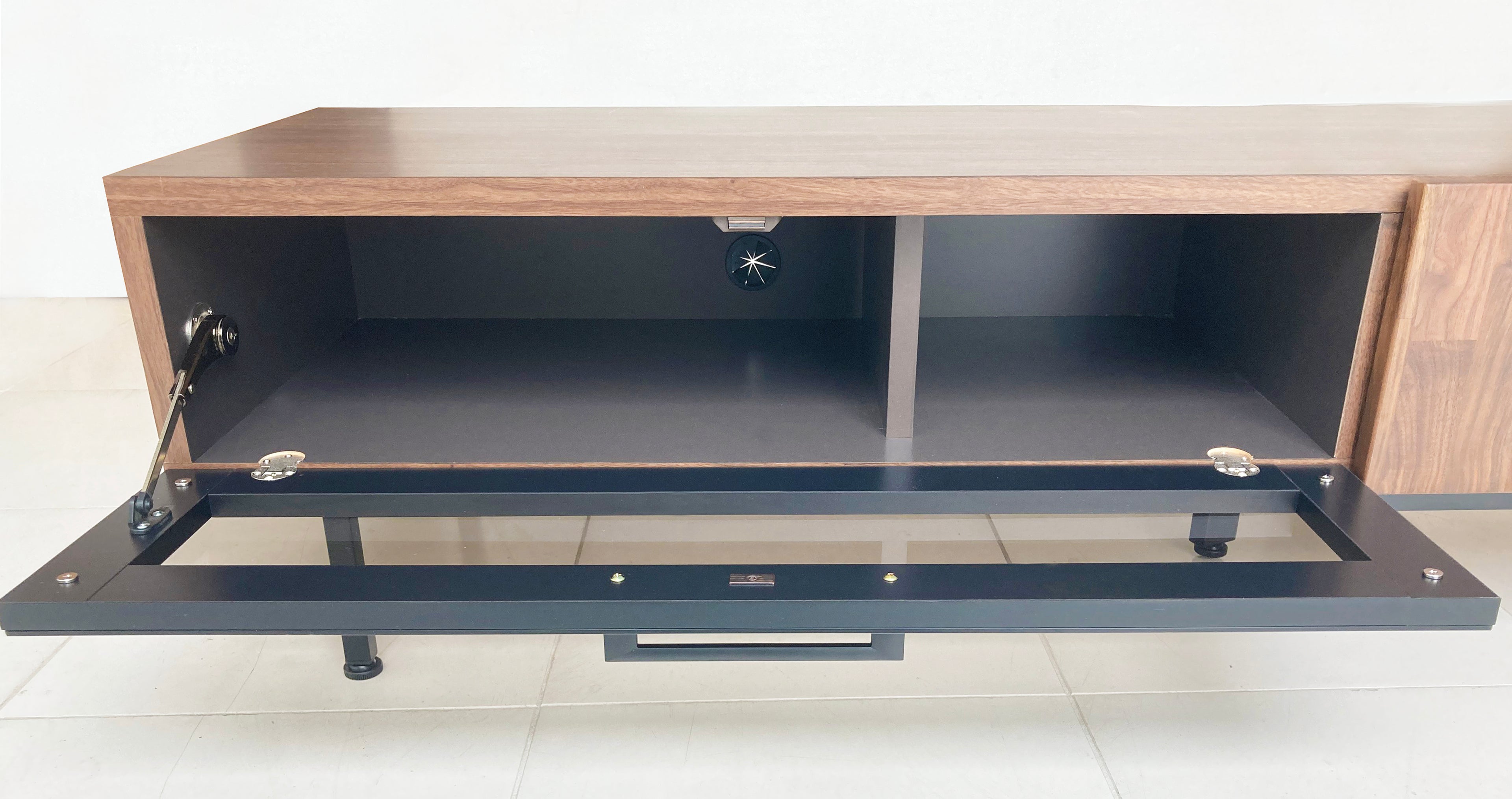 テレビボード 幅1694mm×奥行445mm×高さ263mm - 【公式】allecore(アレコレ) 家具インテリア・生活雑貨のオンライン通販