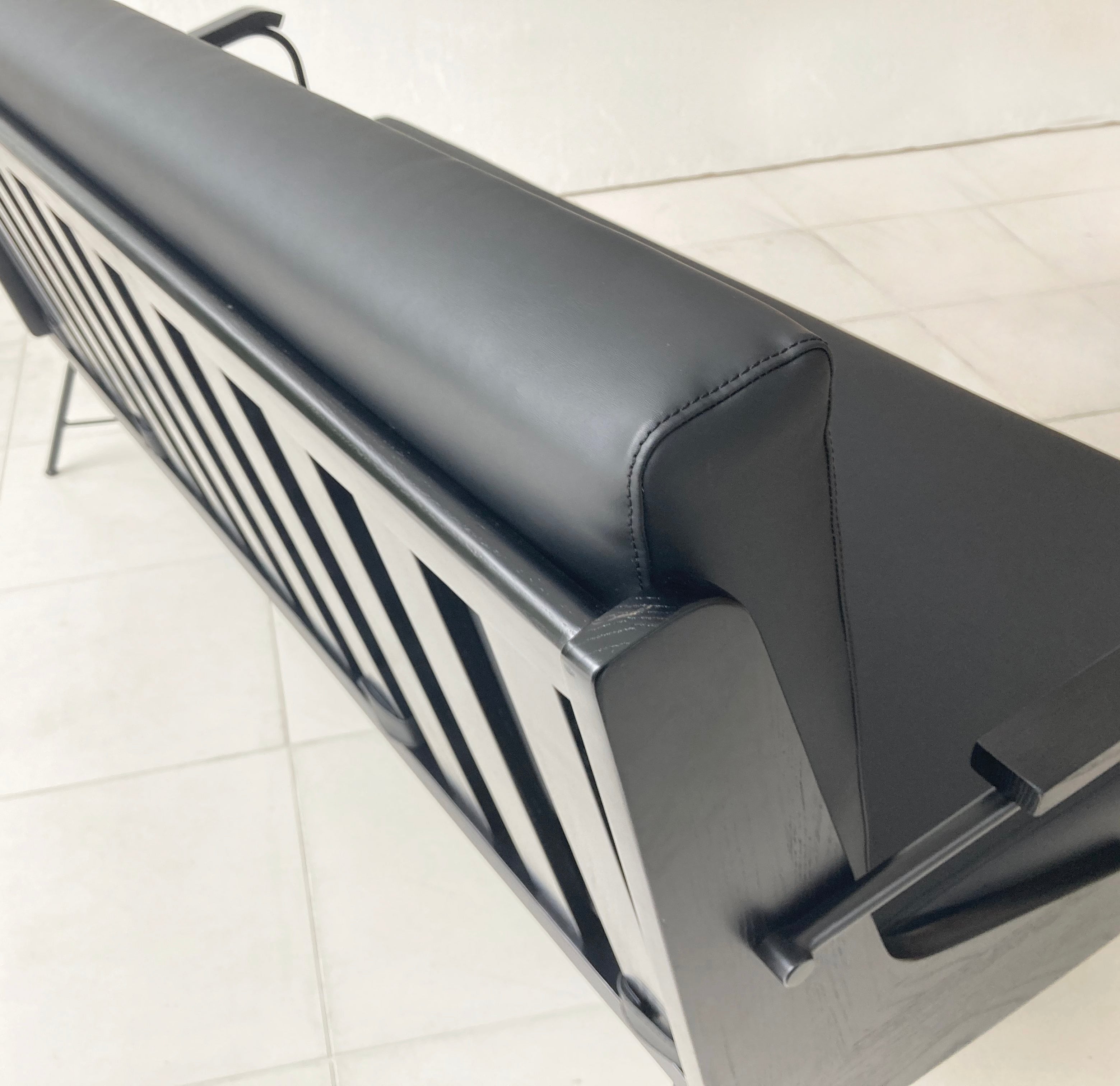 ソファ 幅1620mm×奥行810mm×高さ840mm - 【公式】allecore(アレコレ) 家具インテリア・生活雑貨のオンライン通販