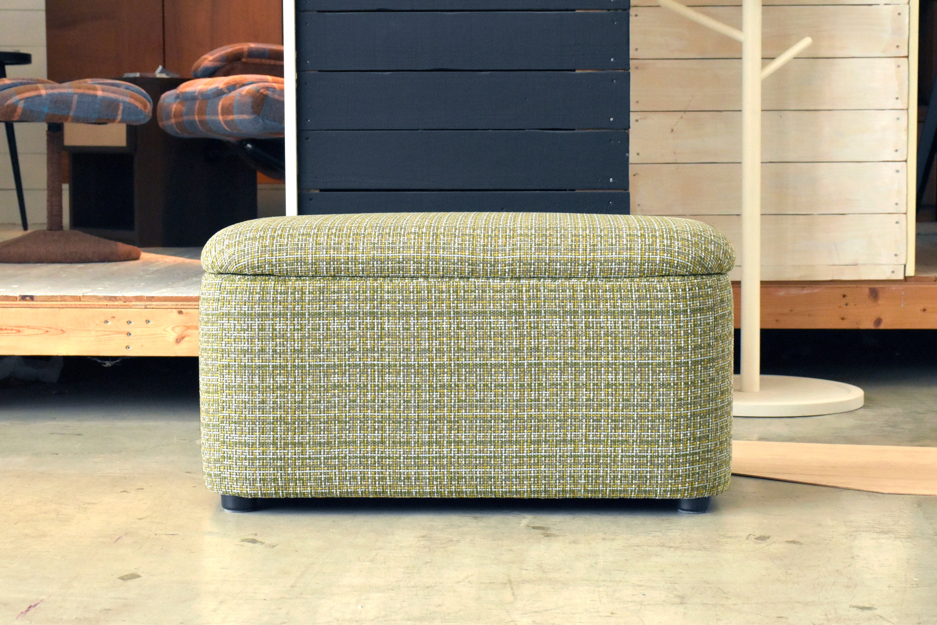 ボックススツール 幅760mm×奥行440m×高さ410mm