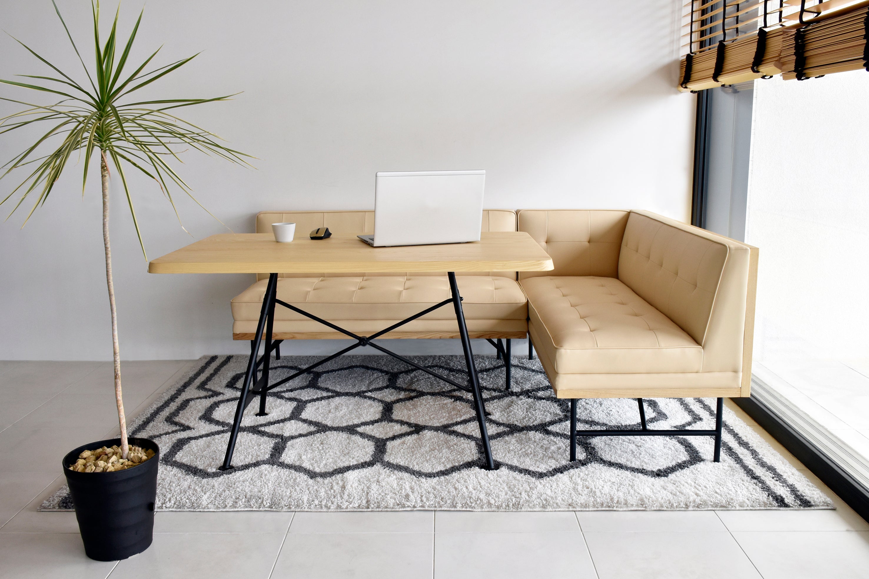 カウチソファ 幅1360mm×奥行610mm×高さ740mm×座面高445mm - 【公式】allecore(アレコレ) 家具インテリア・生活雑貨のオンライン通販