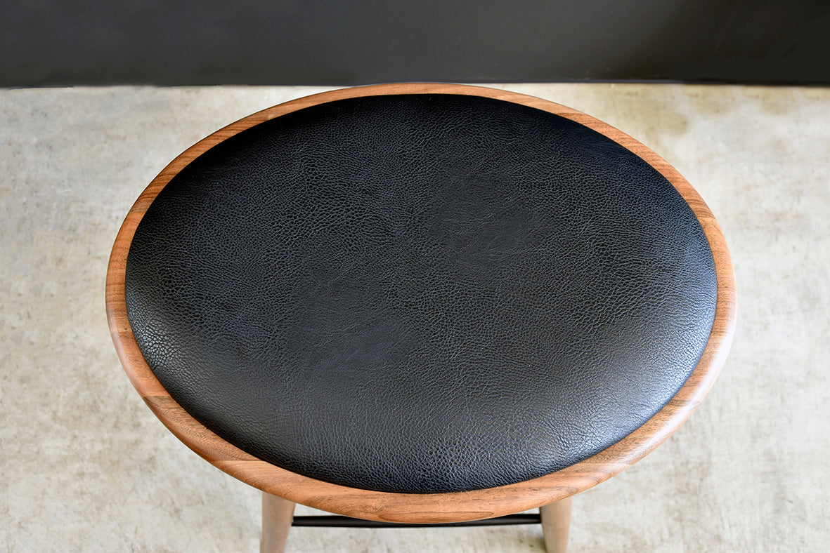 ハイスツール 幅460mm×奥行350mm×高さ666mm