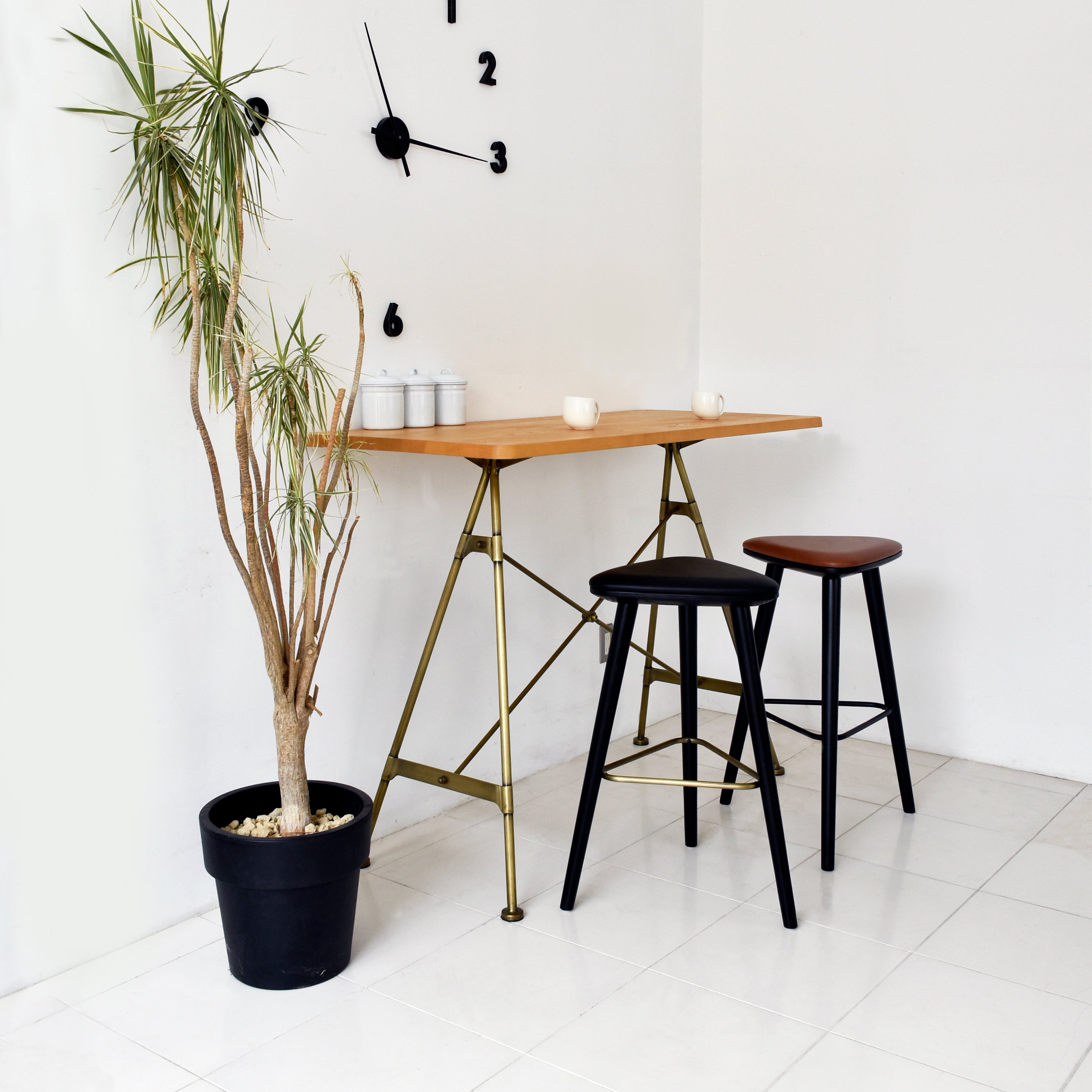 ハイスツール 完成品 幅530mm×奥行470mm×750mm