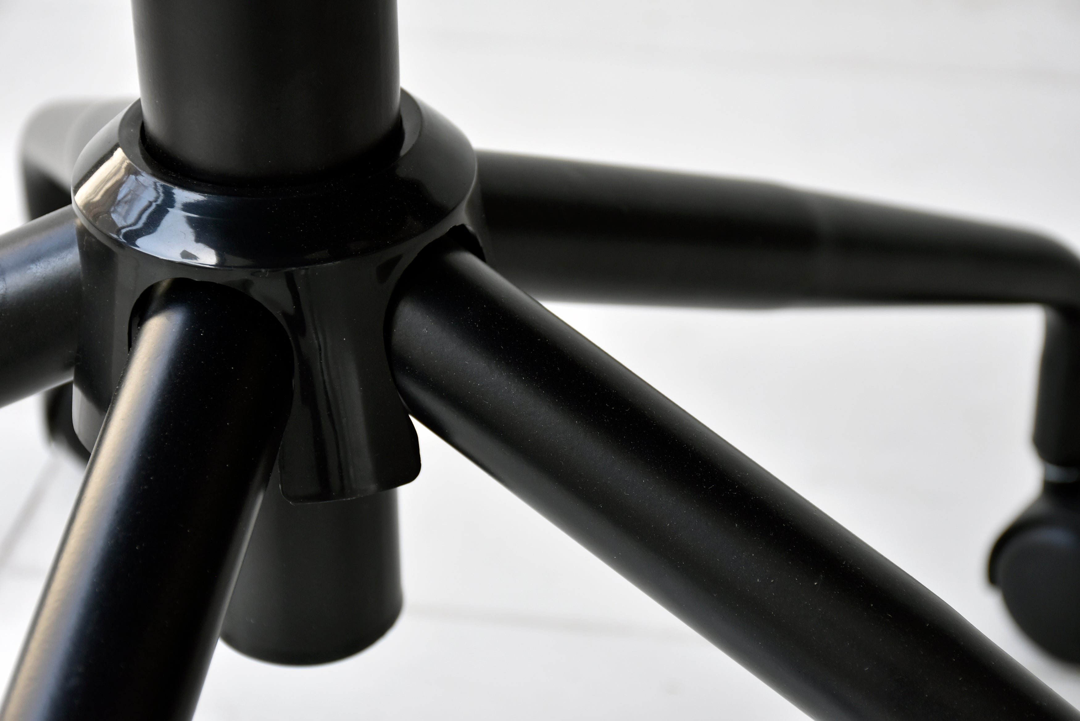 オフィスチェア 幅470mm×奥行565mm×高さ750~830mm×座面高440~520mm - 【公式】allecore(アレコレ) 家具インテリア・生活雑貨のオンライン通販