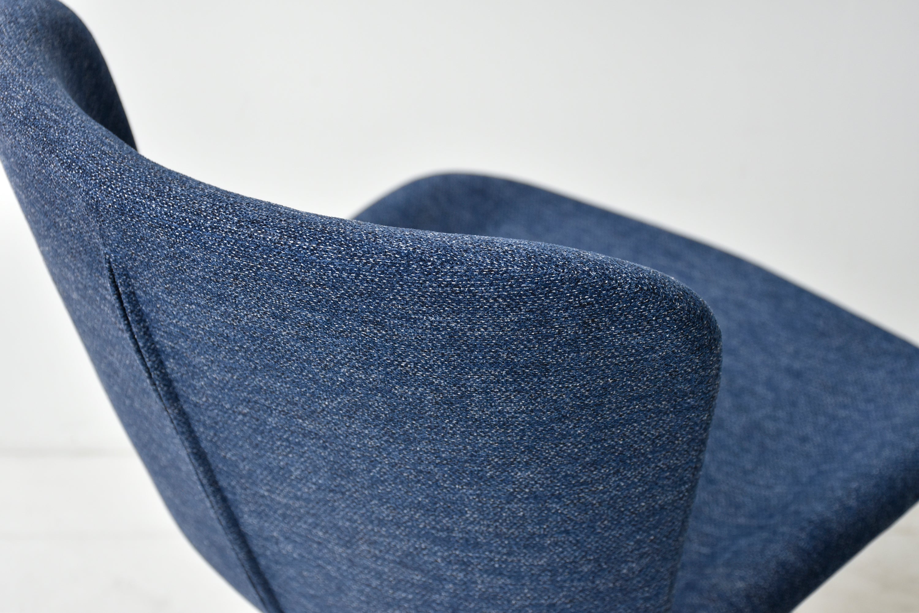 オフィスチェア 幅470mm×奥行565mm×高さ750~830mm×座面高440~520mm - 【公式】allecore(アレコレ) 家具インテリア・生活雑貨のオンライン通販