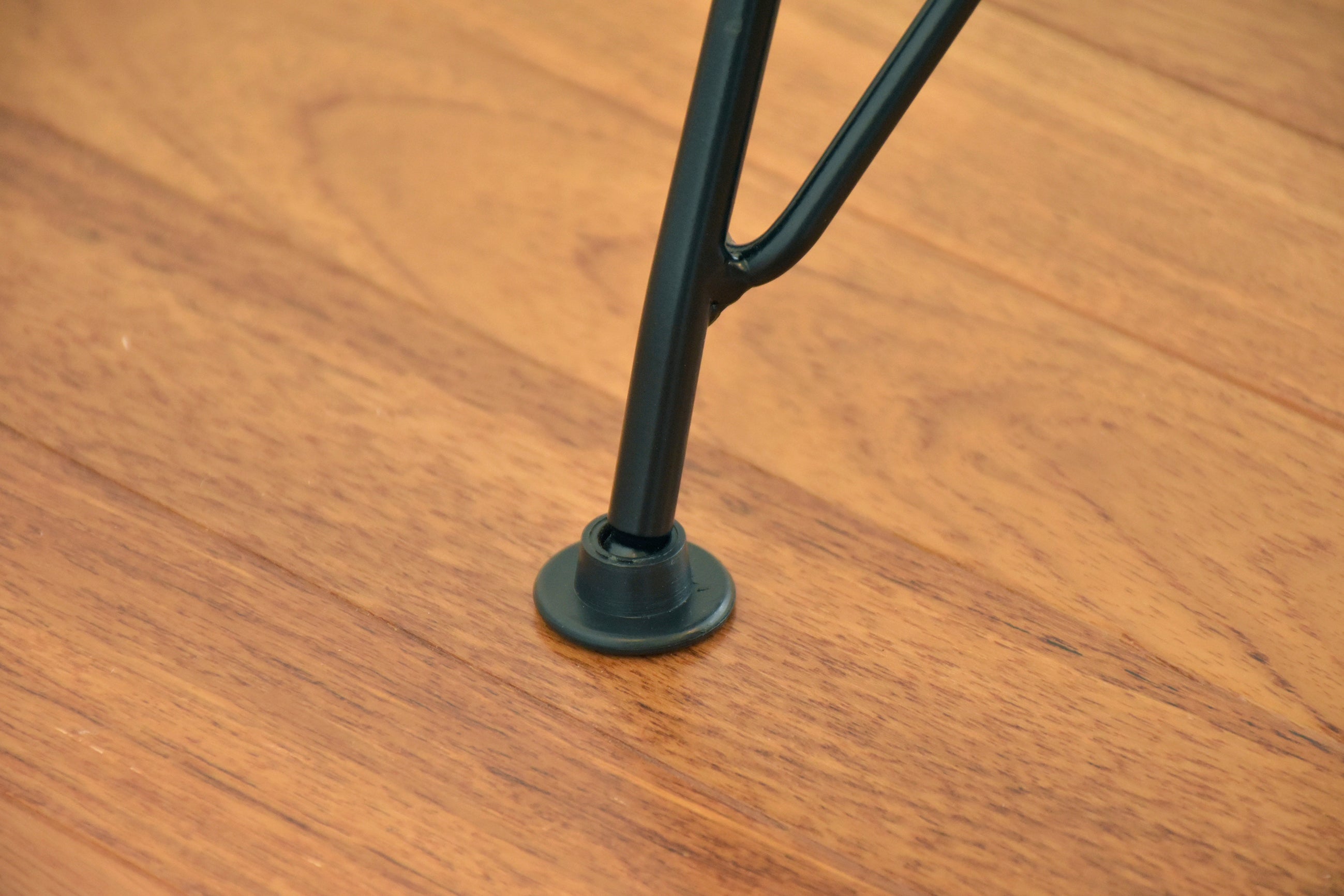 ダイニングチェア 幅470mm×奥行570m×高さ750mm×座面高455mm