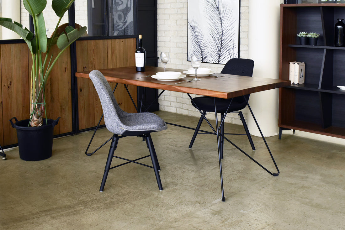 ダイニングチェア 幅490mm×奥行550mm×高さ805mm×座面高440mm