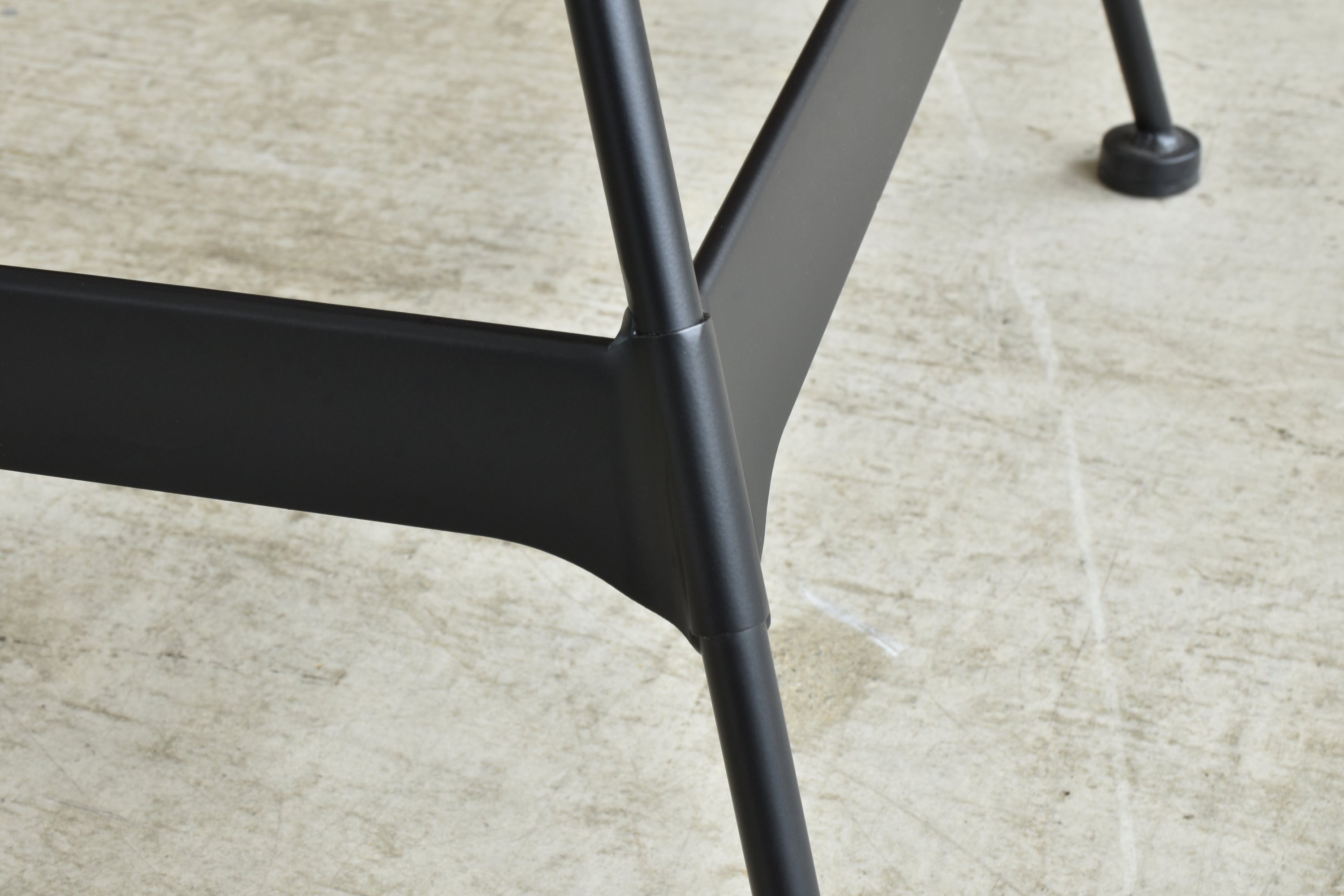 ハイテーブル 完成品 幅690mm×奥行690mm×高さ1080mm