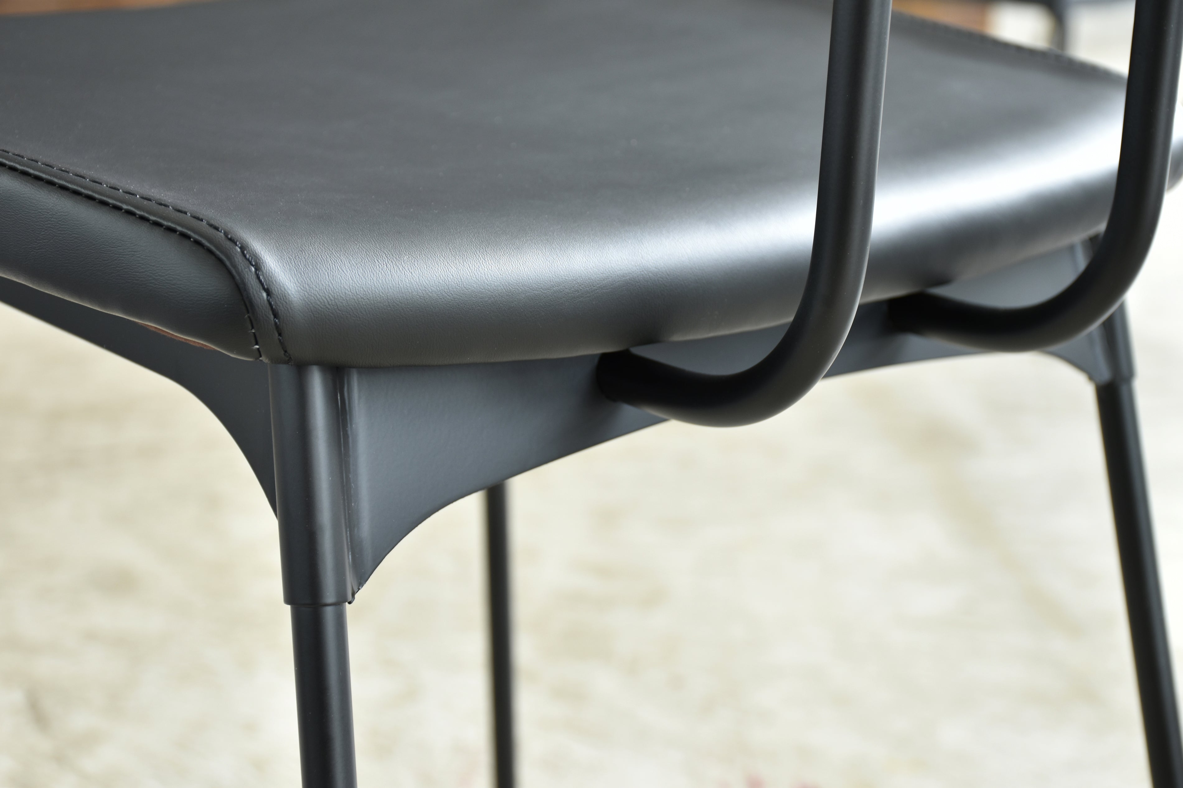 ダイニングチェア 完成品 幅415mm×奥行485mm×高さ780mm×座面高450mm - 【公式】allecore(アレコレ) 家具インテリア・生活雑貨のオンライン通販