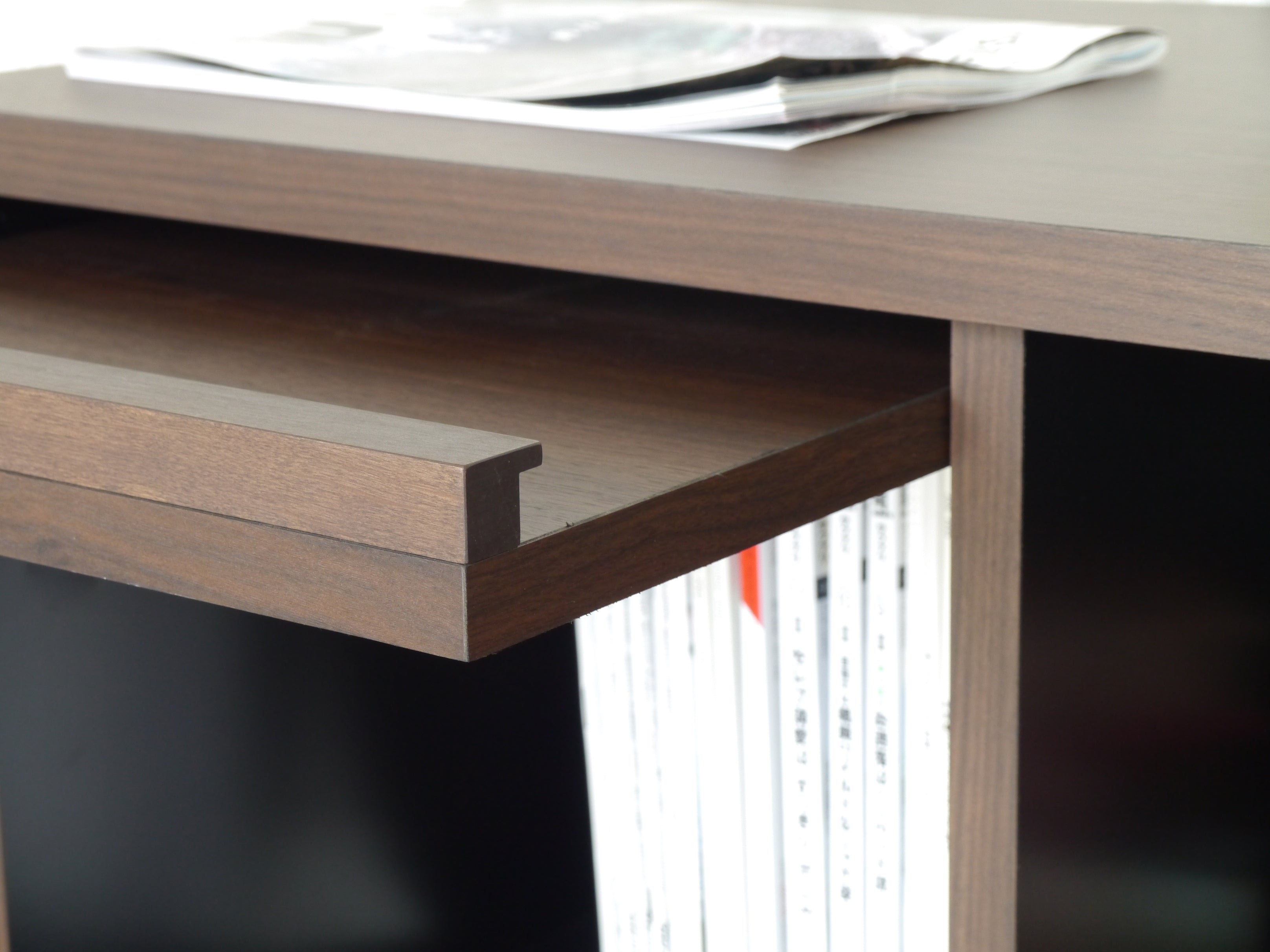 マガジンラック 完成品 日本製 幅800mm×奥行445mm×高さ850mm - 【公式】allecore(アレコレ) 家具インテリア・生活雑貨のオンライン通販