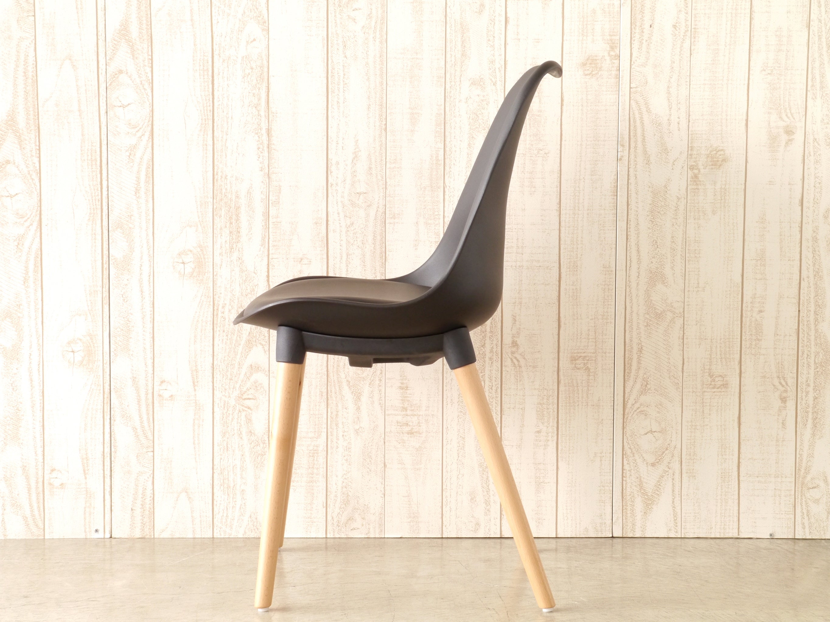 ダイニングチェア 幅485mm×奥行525mm×高さ840mm×座面高475mm