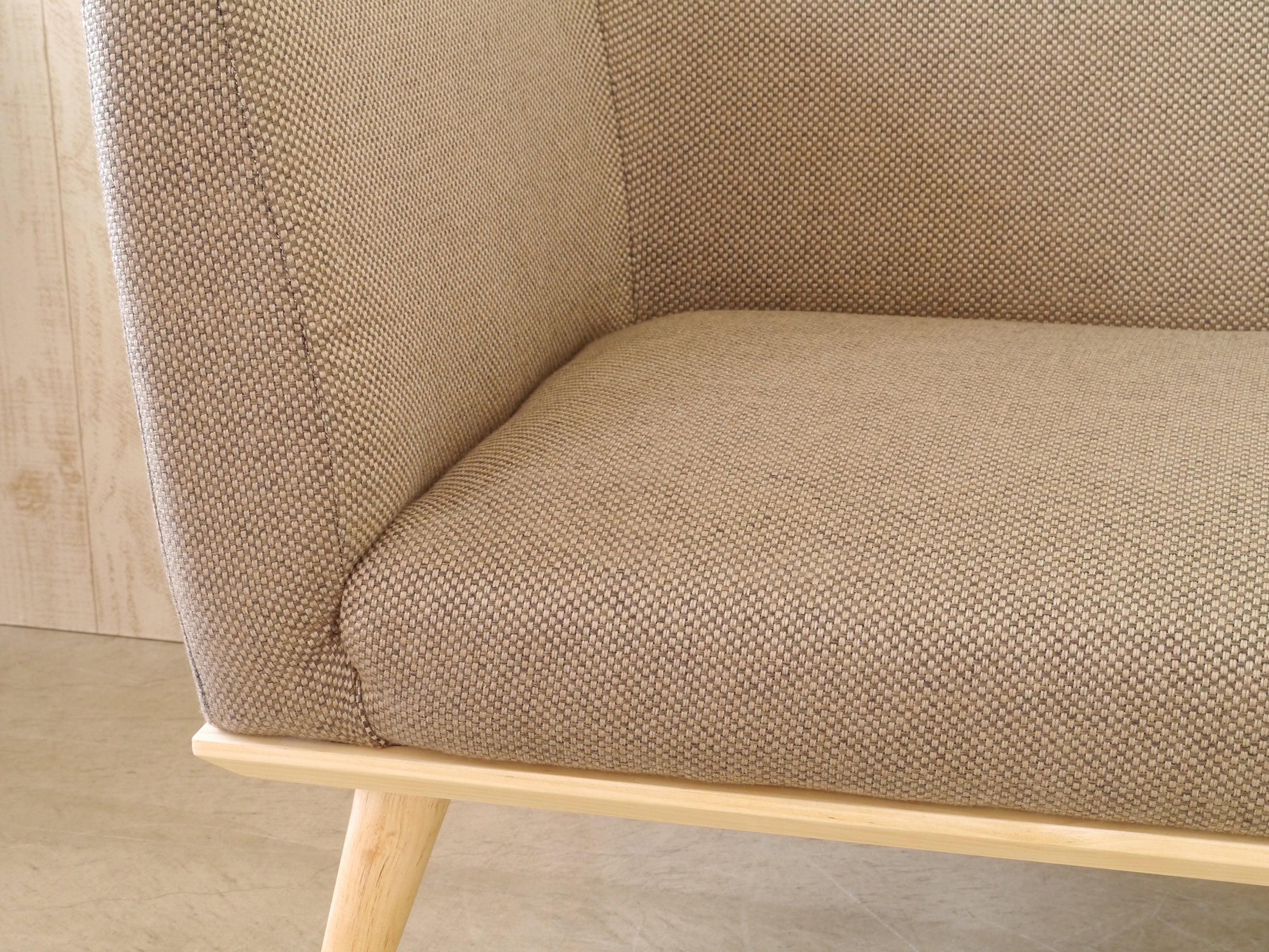 ソファ Rタイプ 幅1420mm×奥行610mm×高さ660mm×座面高40mm