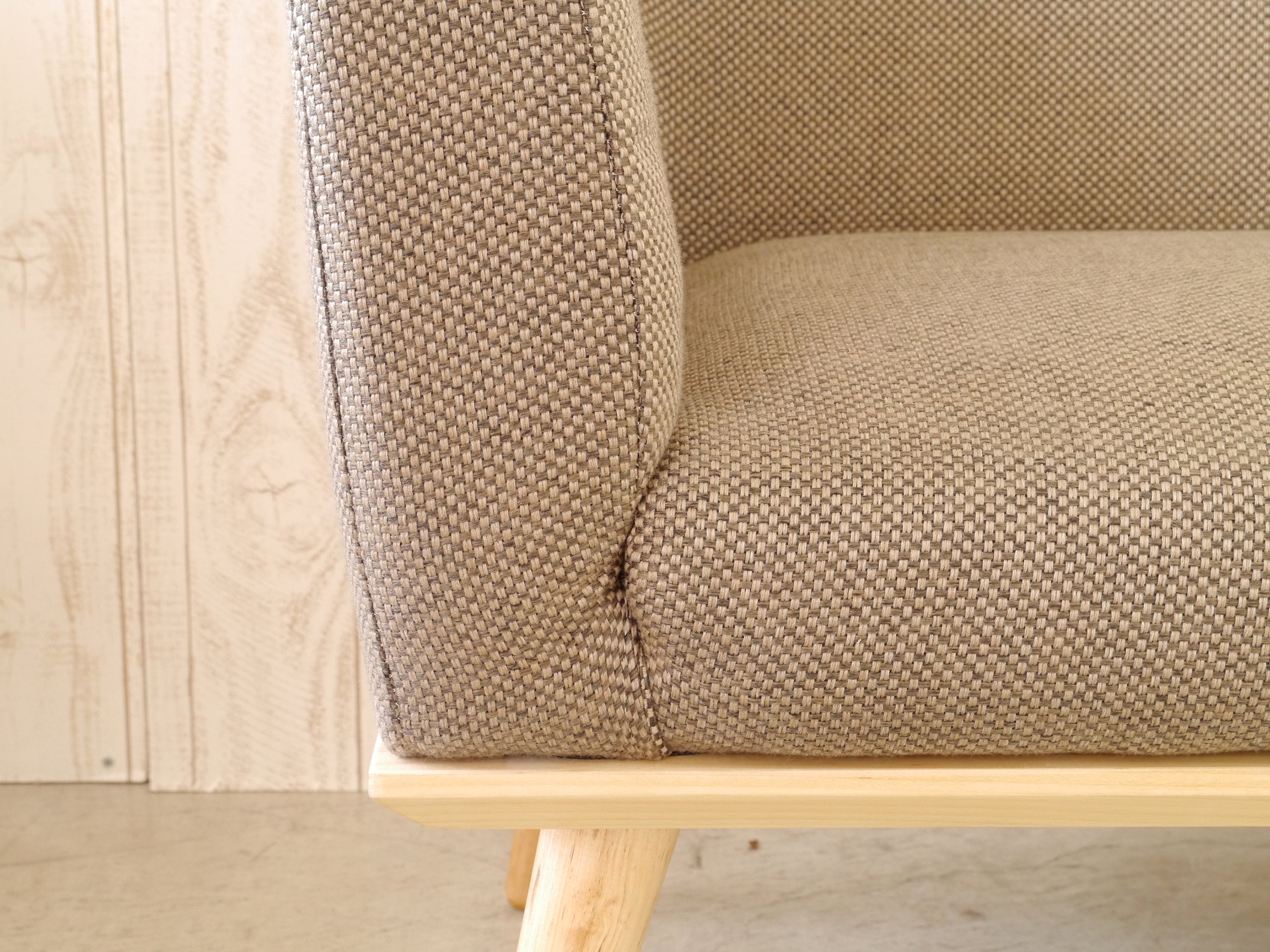 ソファ Rタイプ 幅1420mm×奥行610mm×高さ660mm×座面高40mm