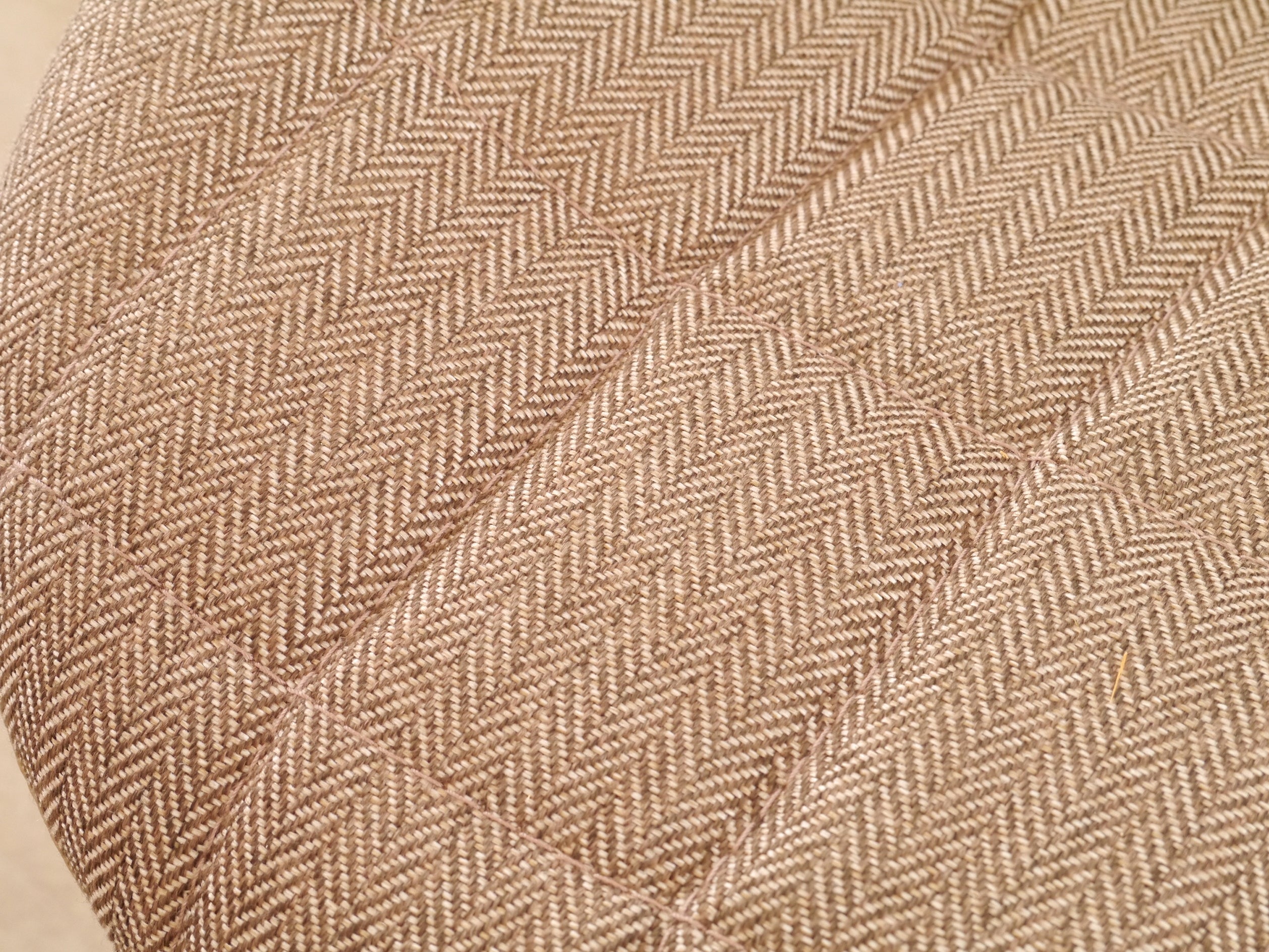 オフィスチェア 椅子 幅570mm×奥行570mm×高さ710~790mm