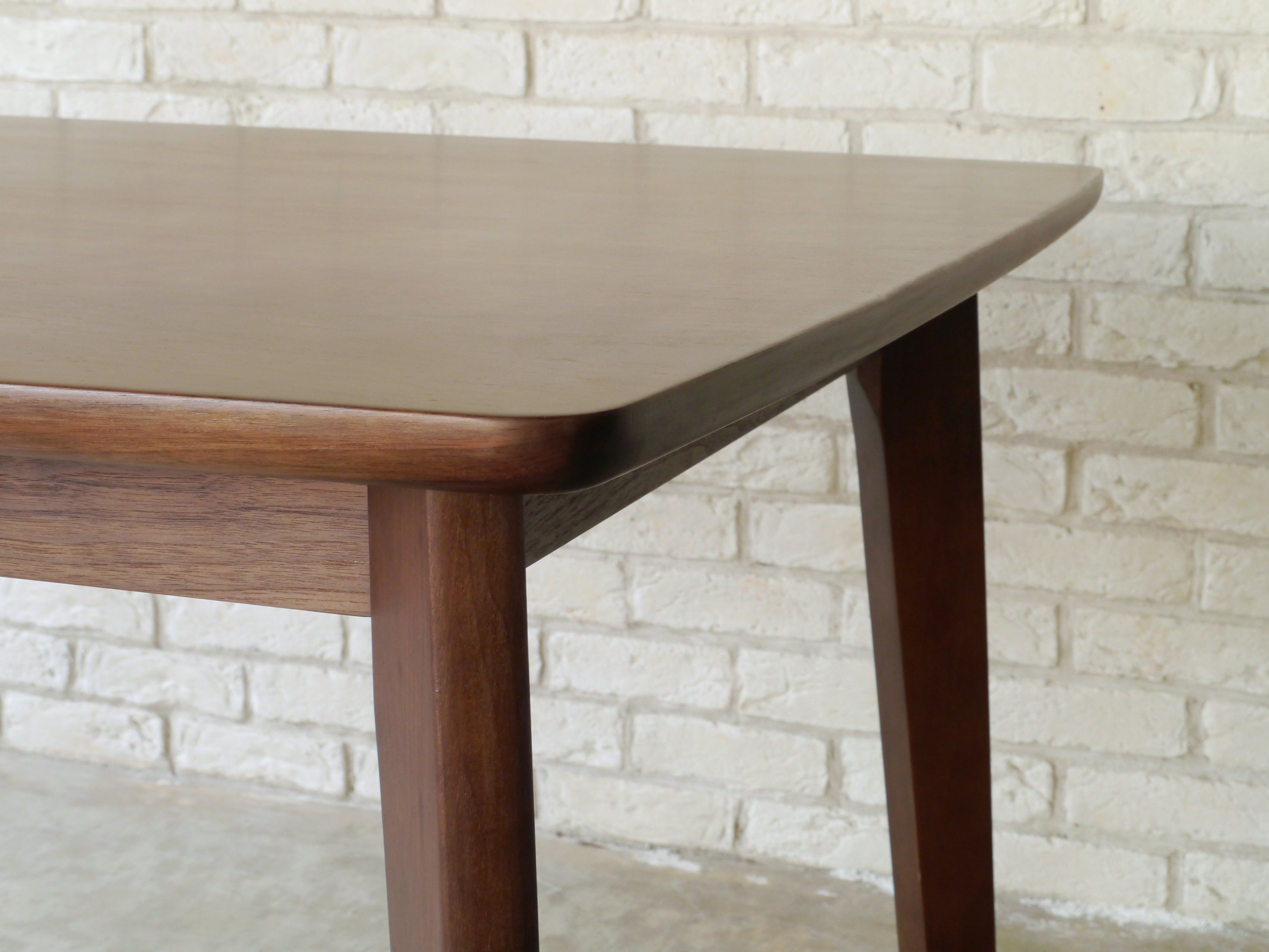 ダイニングテーブル 幅1500mm×奥行850mm×高さ725mm - 【公式】allecore(アレコレ) 家具インテリア・生活雑貨のオンライン通販