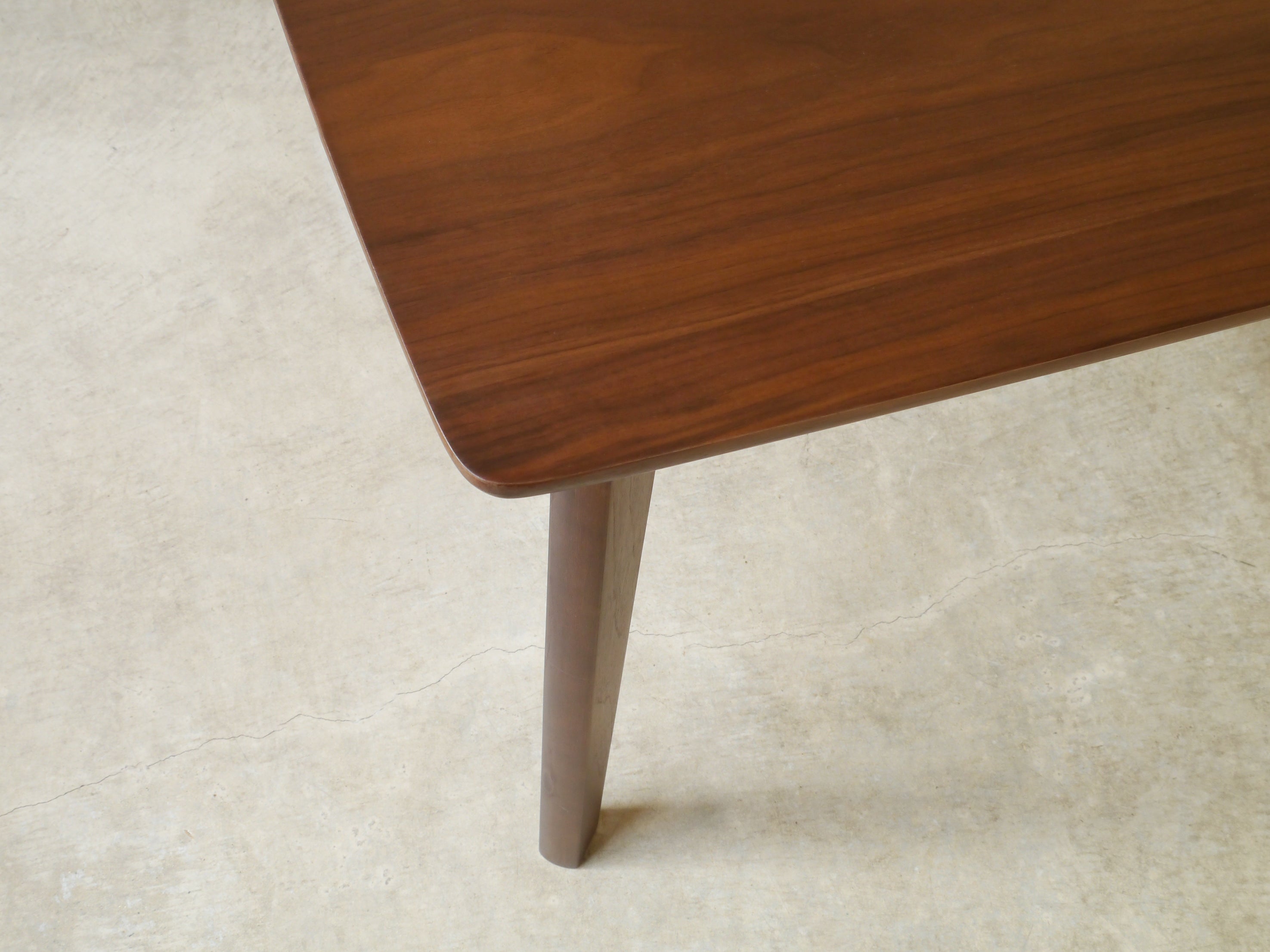 ダイニングテーブル 幅1500mm×奥行850mm×高さ725mm - 【公式】allecore(アレコレ) 家具インテリア・生活雑貨のオンライン通販