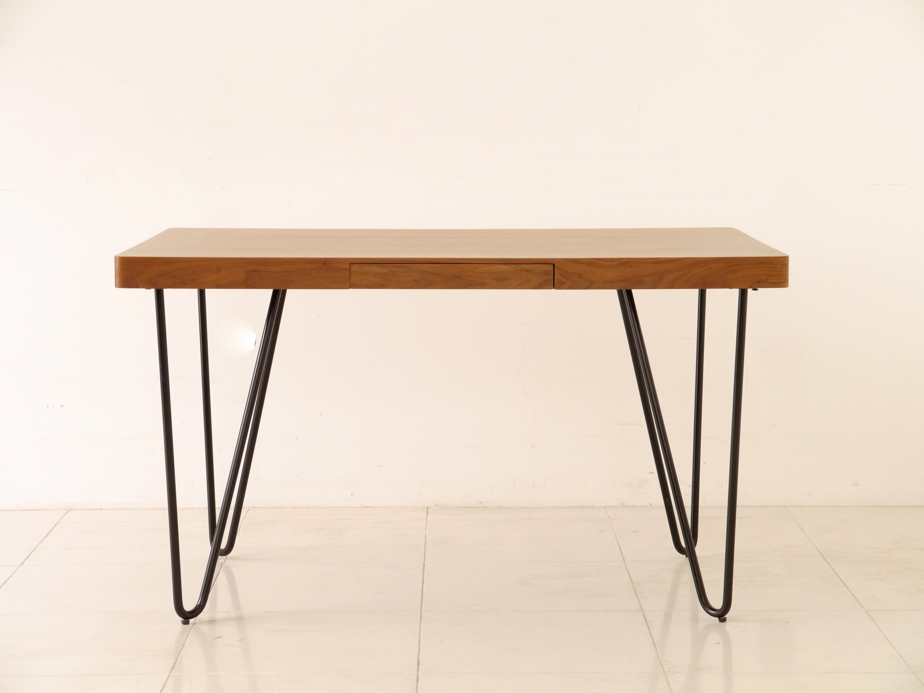 ダイニングテーブル 幅1150mm×奥行730mm×高さ660mm - 【公式】allecore(アレコレ) 家具インテリア・生活雑貨のオンライン通販