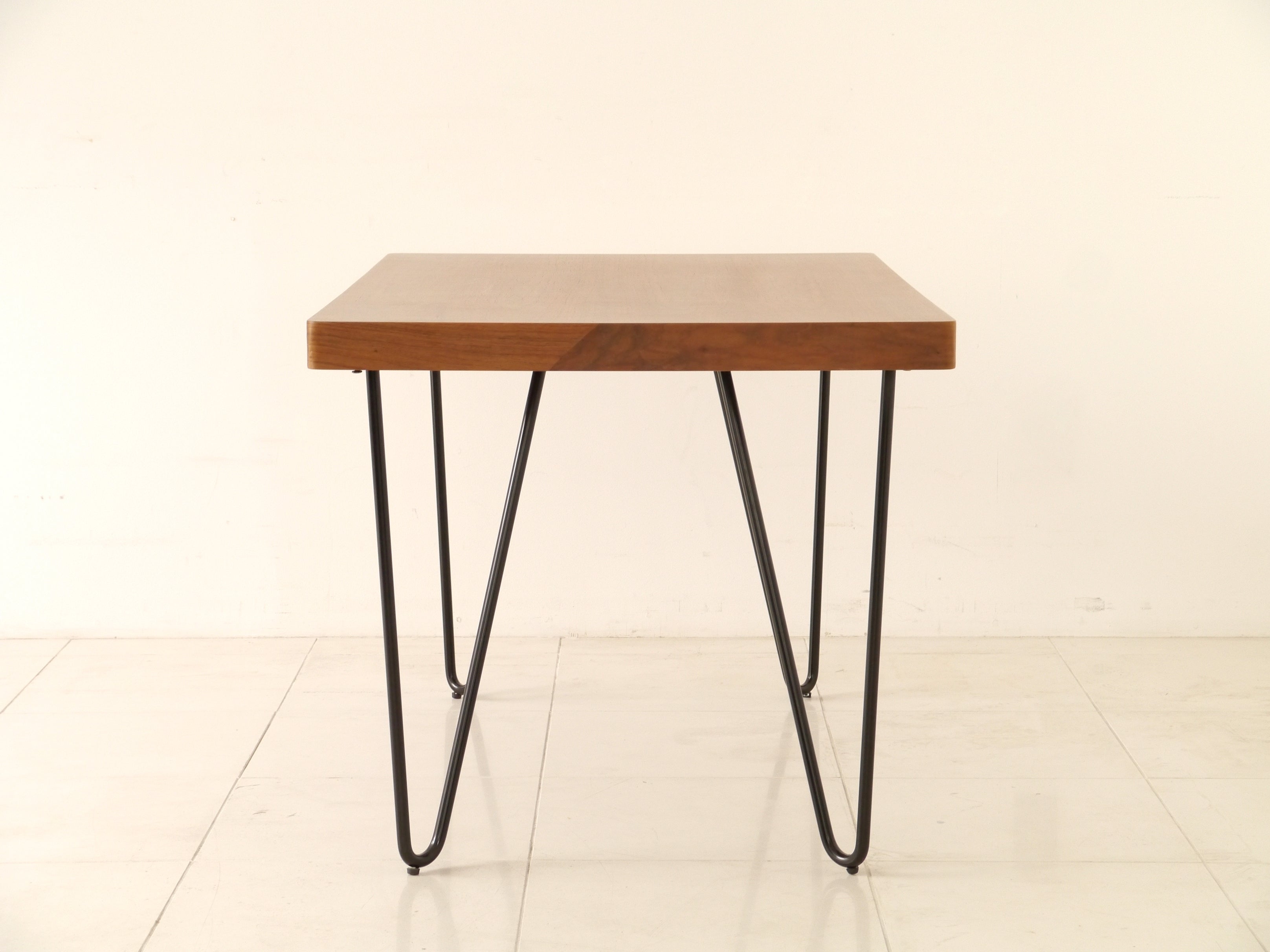 ダイニングテーブル 幅1150mm×奥行730mm×高さ660mm - 【公式】allecore(アレコレ) 家具インテリア・生活雑貨のオンライン通販