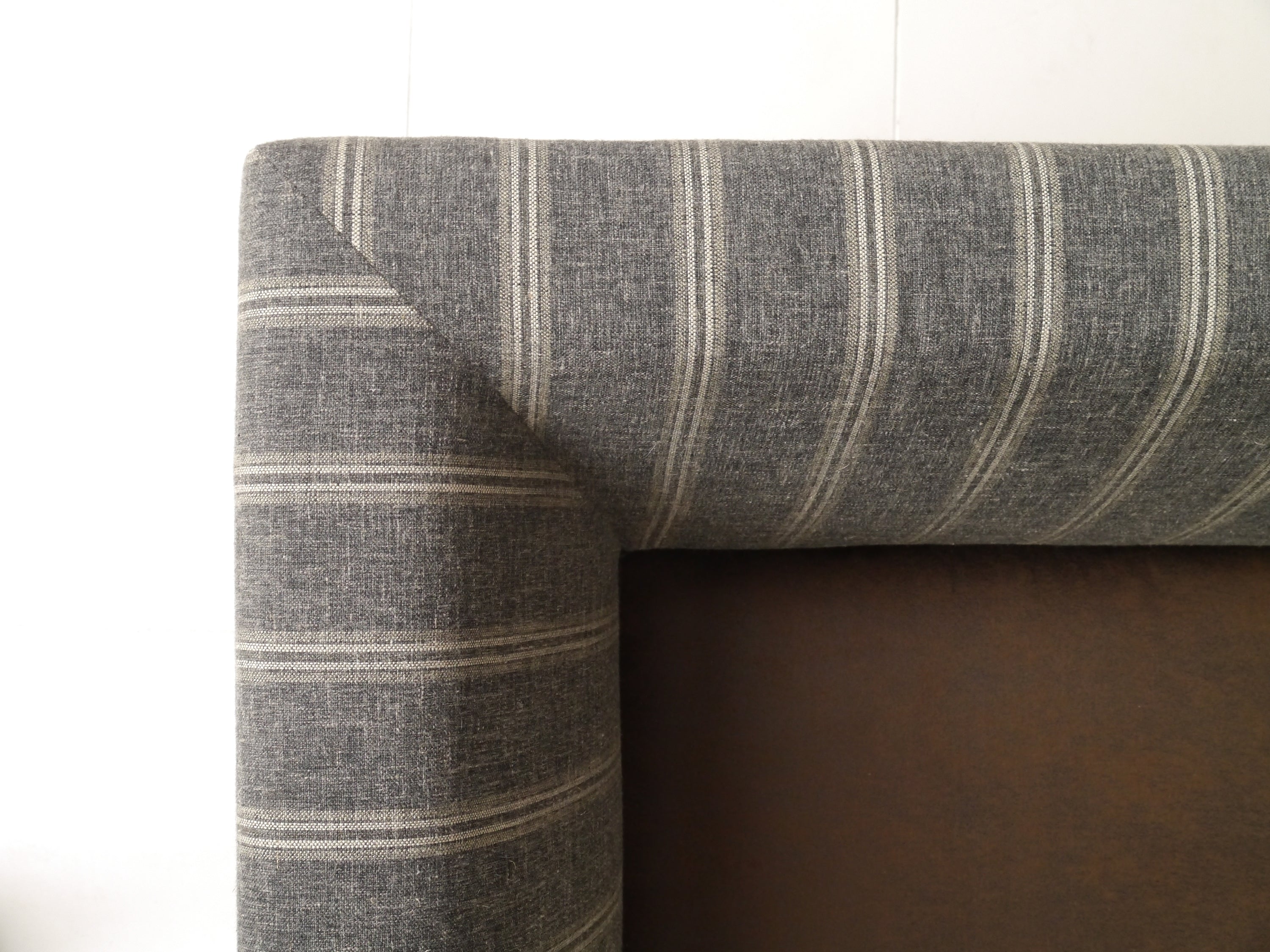 カウチソファ 幅1400mm×奥行640mm×高さ700mm×座面高410mm - 【公式】allecore(アレコレ) 家具インテリア・生活雑貨のオンライン通販