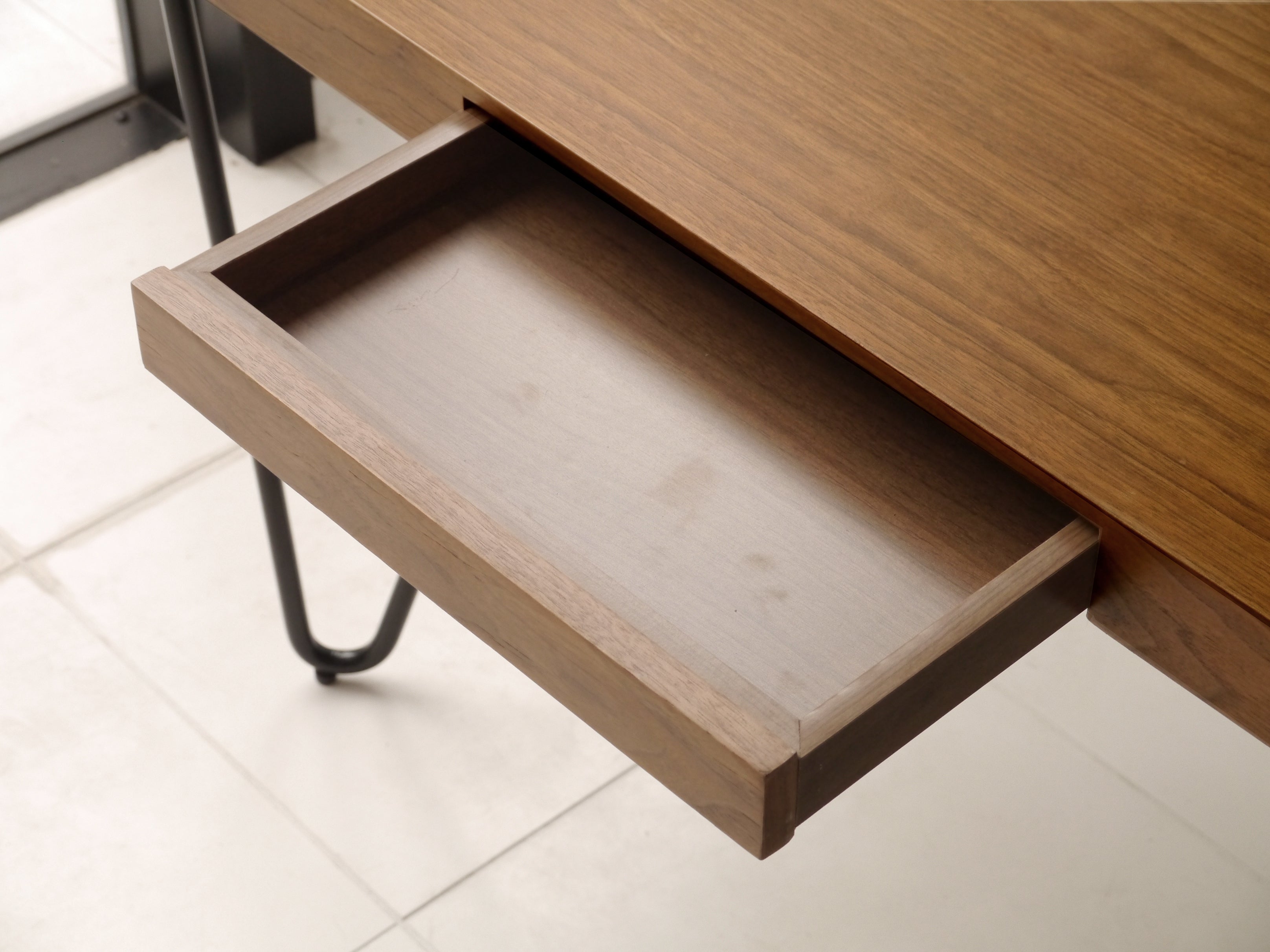 ダイニングテーブル 幅1150mm×奥行730mm×高さ660mm - 【公式】allecore(アレコレ) 家具インテリア・生活雑貨のオンライン通販