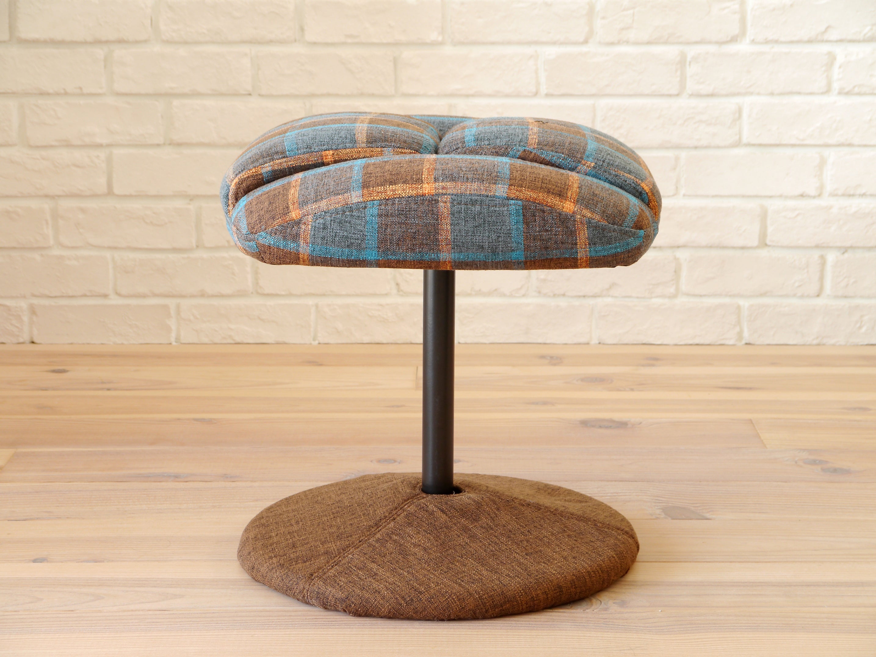 リクライニングチェア 幅700mm×奥行810~1120mm×高さ940~840mm - 【公式】allecore(アレコレ) 家具インテリア・生活雑貨のオンライン通販