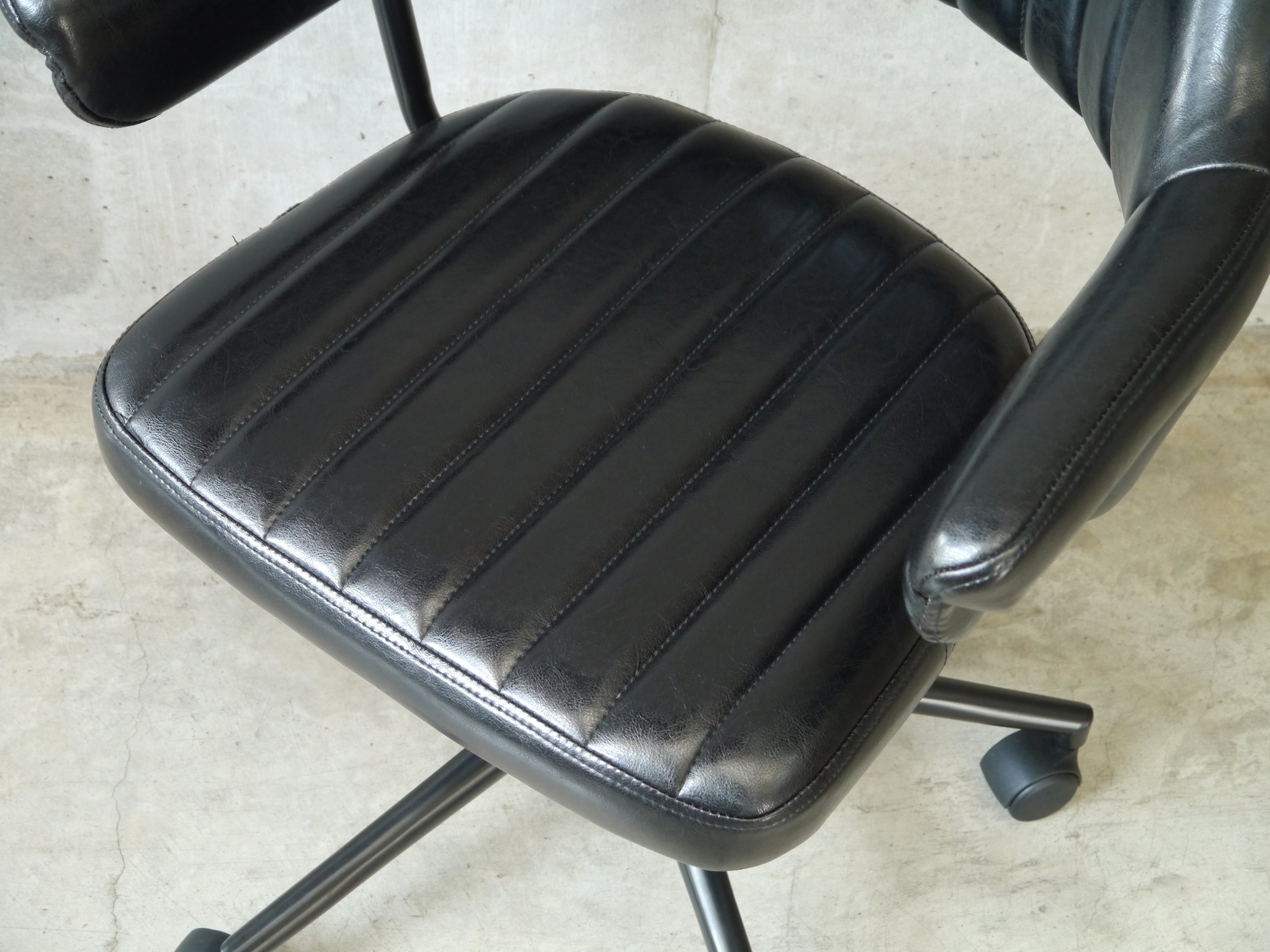 オフィスチェア 幅560mm× 奥行610mm×高さ760~860mm×座面高450~550mm - 【公式】allecore(アレコレ) 家具インテリア・生活雑貨のオンライン通販