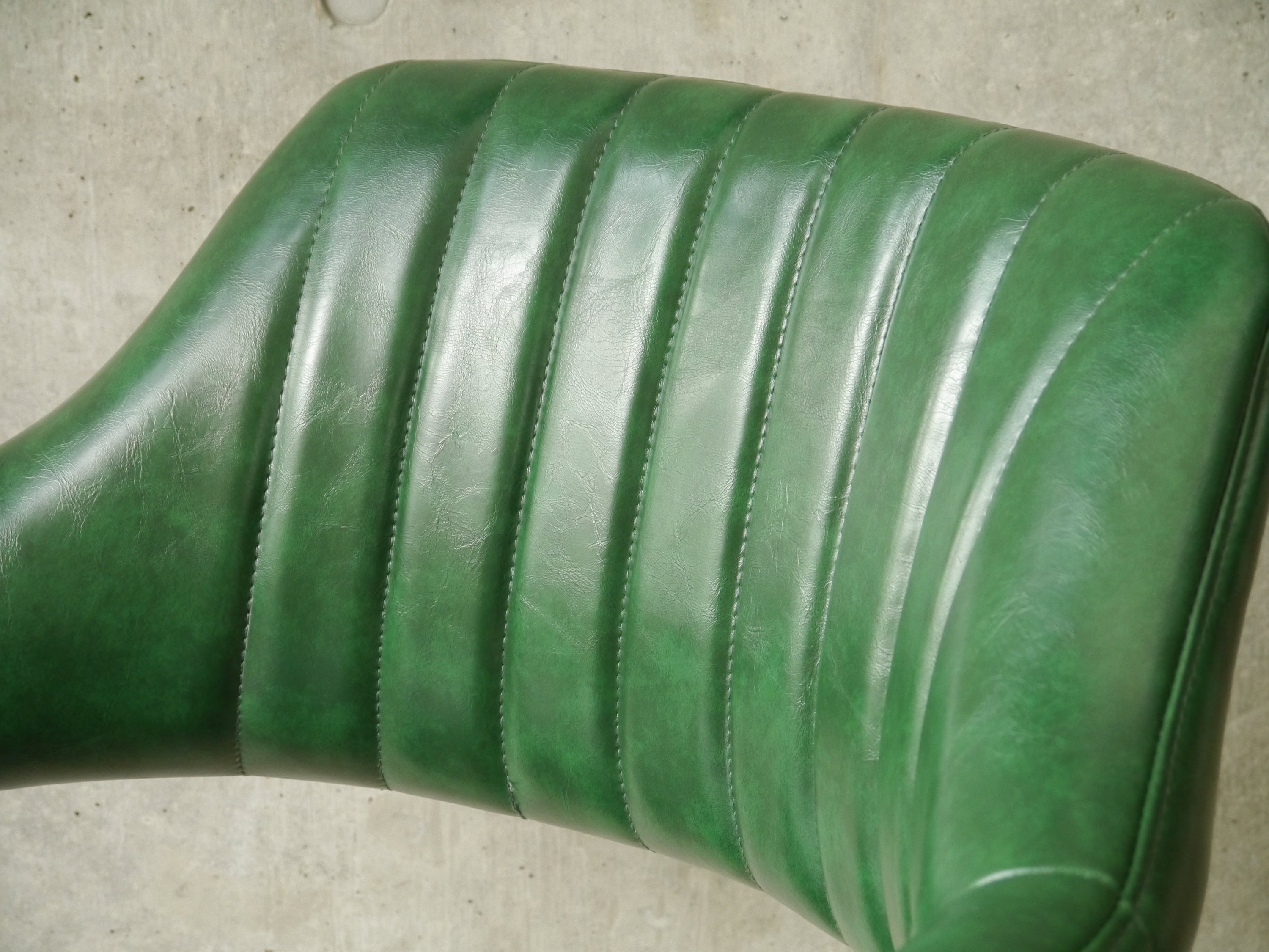 ハイチェア 幅590mm×奥行610mm×高さ900~1120mm×座面高620~840mm - 【公式】allecore(アレコレ) 家具インテリア・生活雑貨のオンライン通販