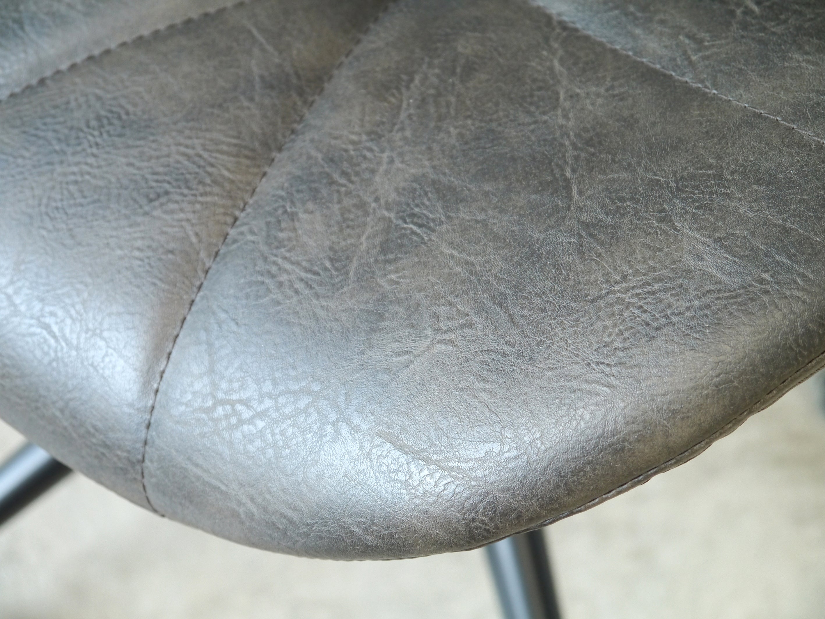 オフィスチェア 幅57×奥行き57×高さ79cm - 【公式】allecore(アレコレ) 家具インテリア・生活雑貨のオンライン通販