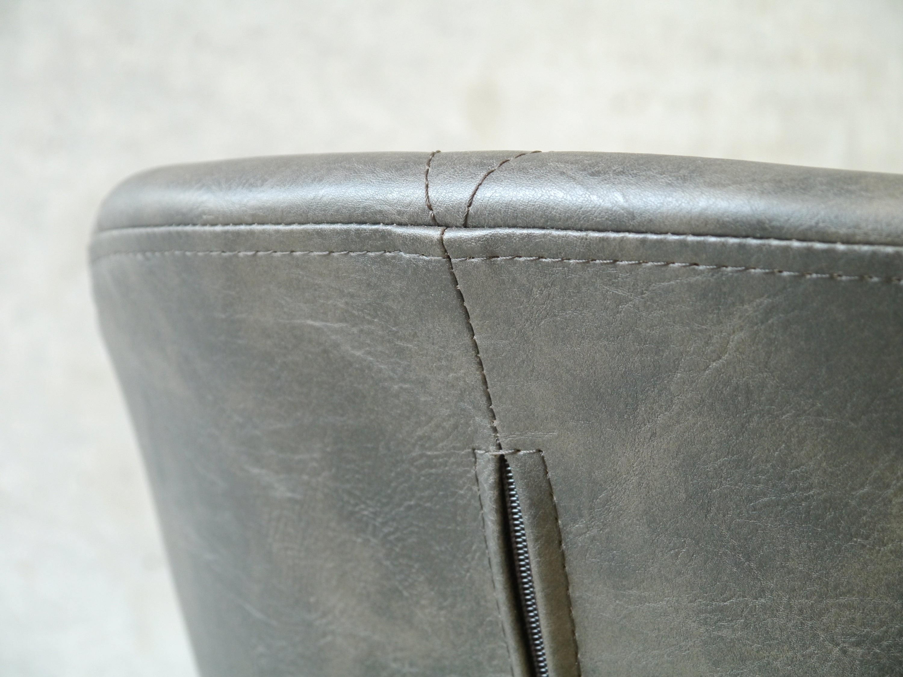 オフィスチェア 幅57×奥行き57×高さ79cm - 【公式】allecore(アレコレ) 家具インテリア・生活雑貨のオンライン通販