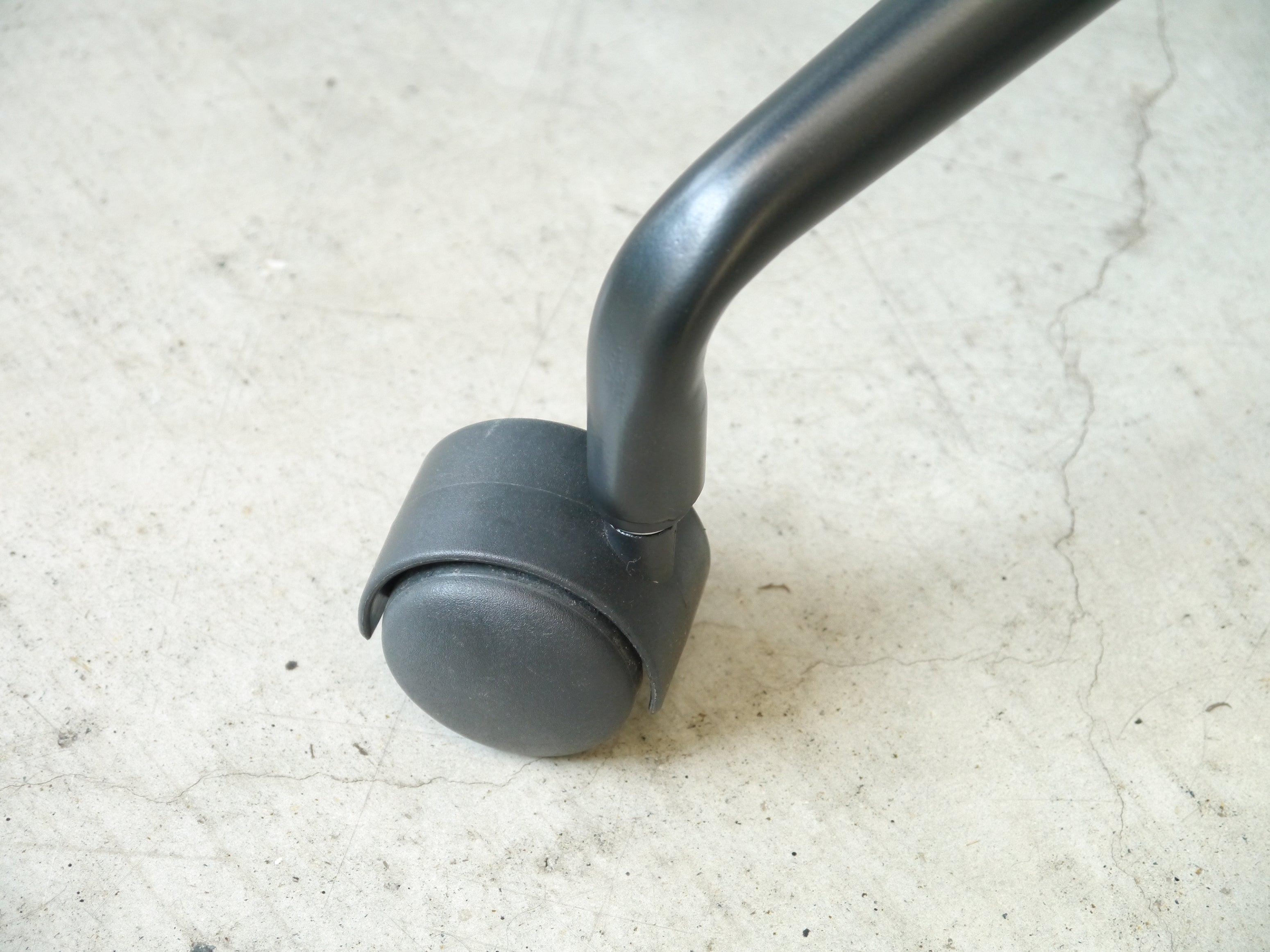 オフィスチェア 幅57×奥行き57×高さ79cm - 【公式】allecore(アレコレ) 家具インテリア・生活雑貨のオンライン通販