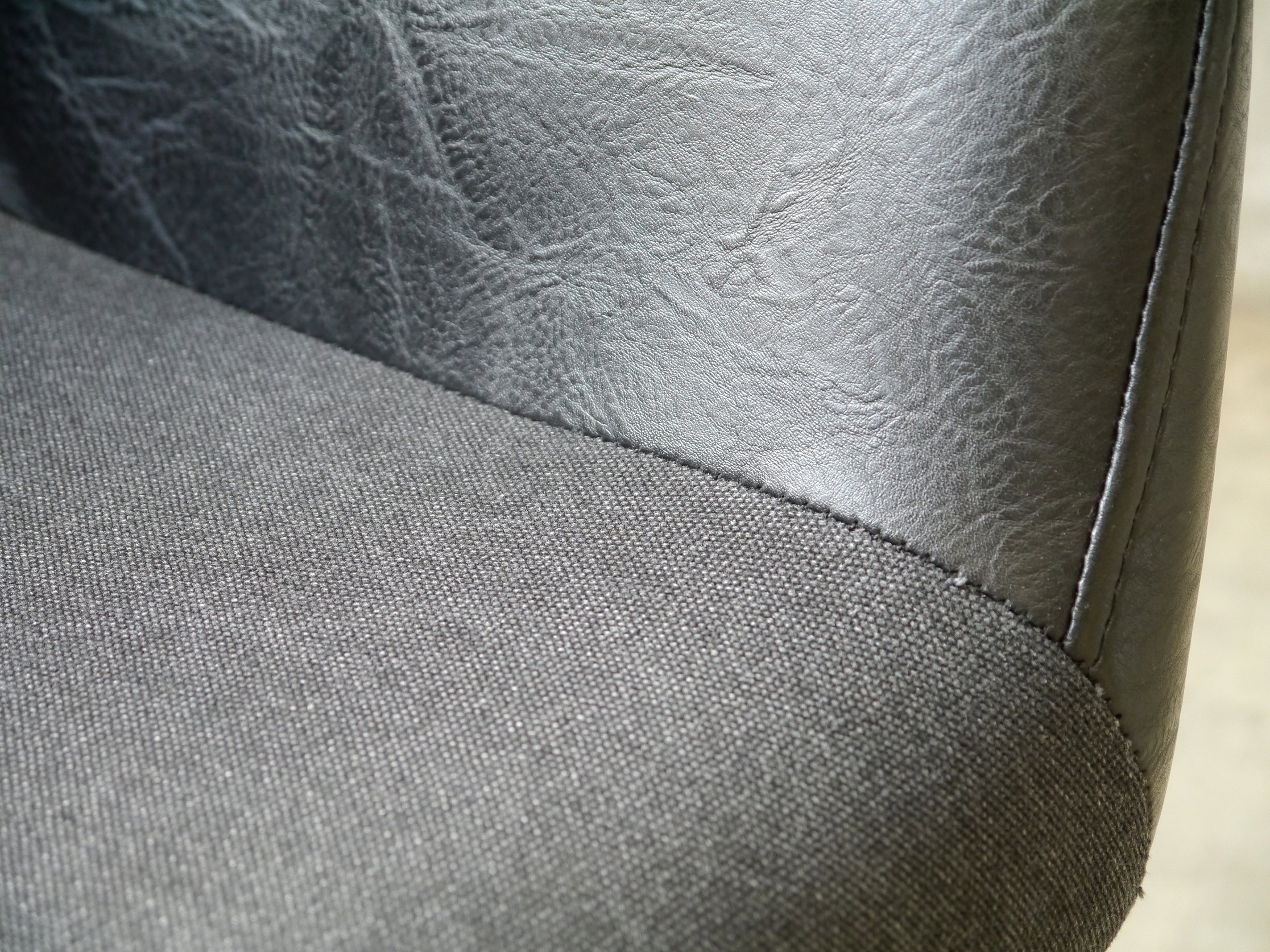 オフィスチェア 幅600mm×奥行654mm×高さ765~845mm×座面高440~520mm - 【公式】allecore(アレコレ) 家具インテリア・生活雑貨のオンライン通販