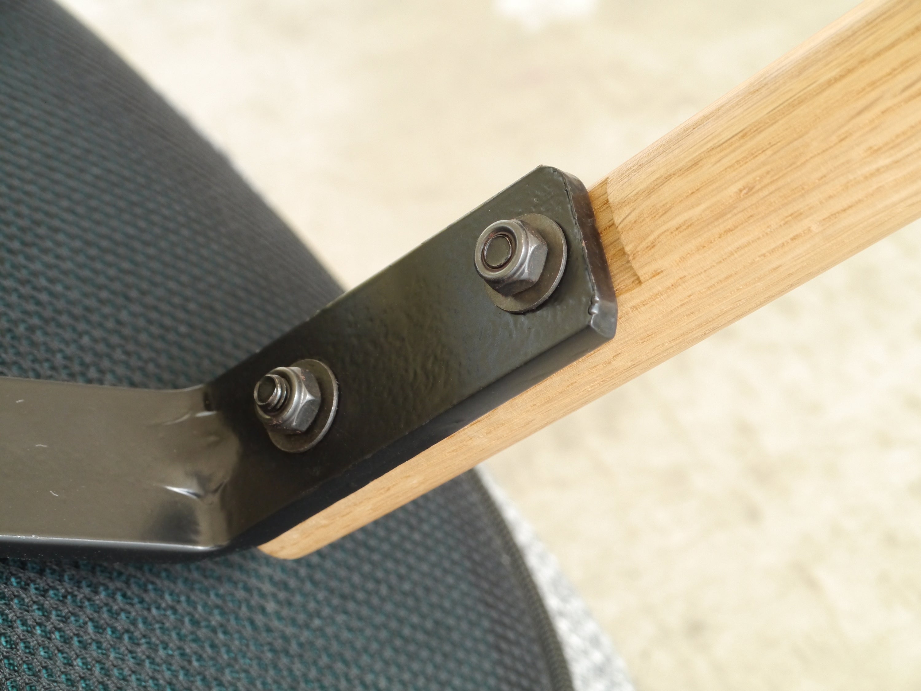 ダイニングチェア 幅50mm×奥行55mm×高さ845mm 座面高470mm