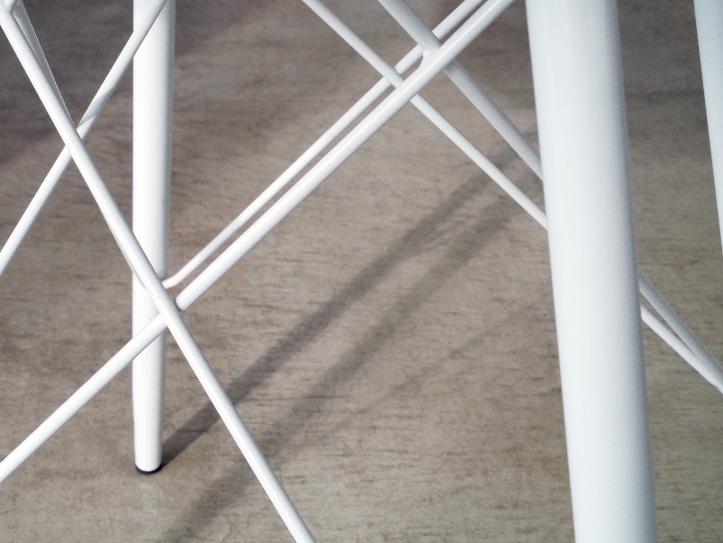 ダイニングテーブル 幅1005mm×奥行1005mm×高さ720mm