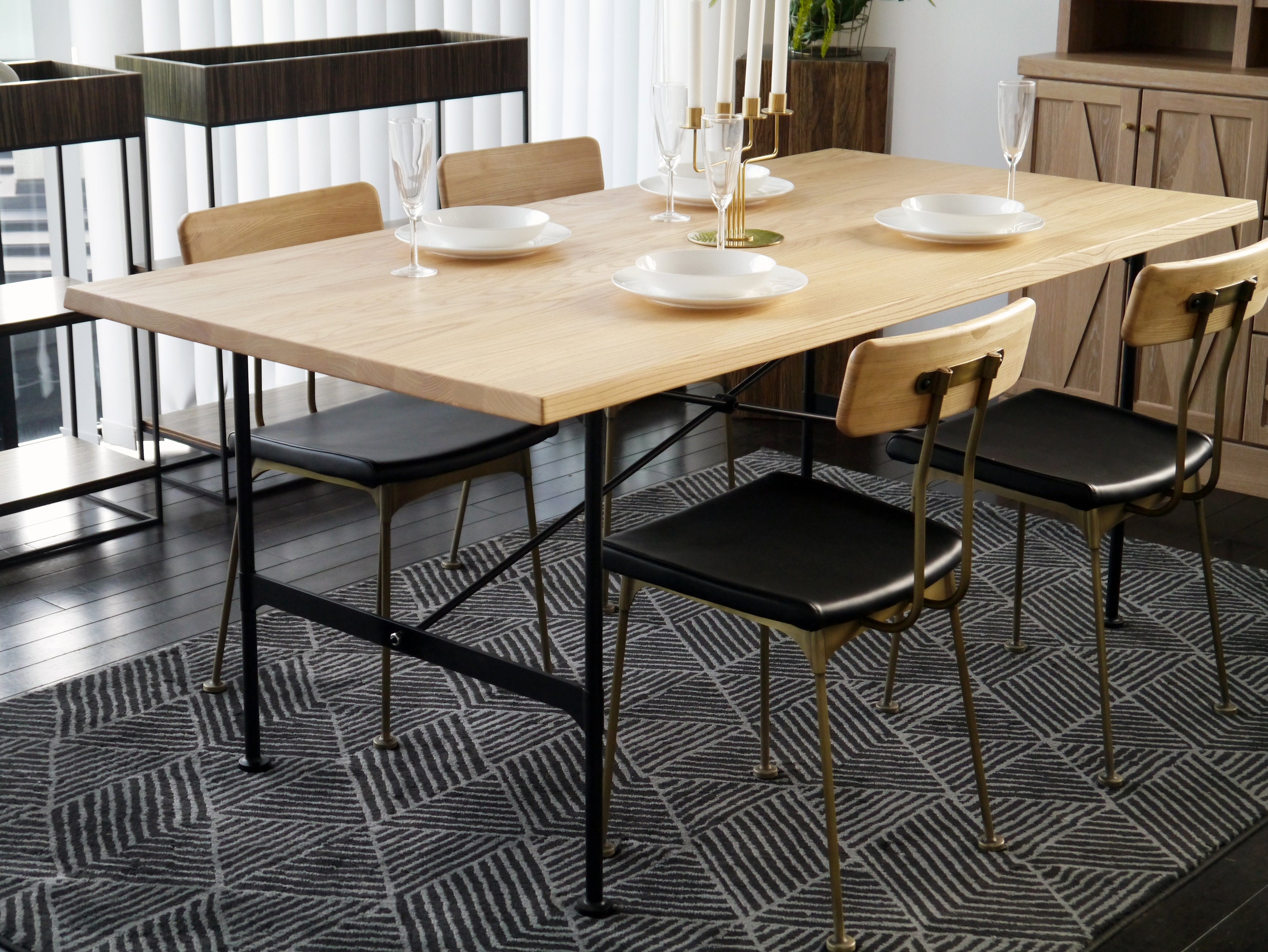 ダイニングチェア 1人掛け 幅410mm×奥行485mm×高さ790mm×座面高450mm