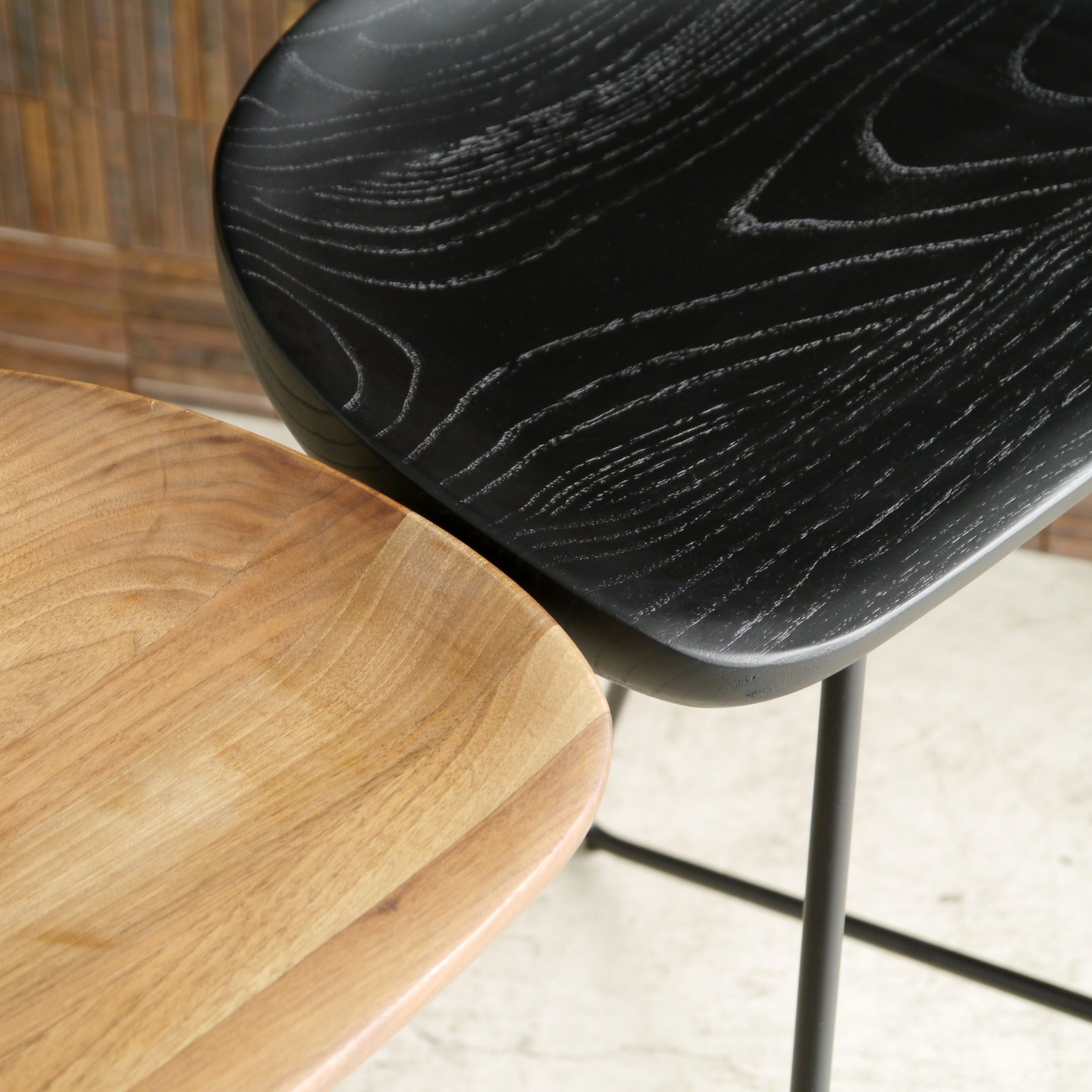 カウンターチェア 幅440mm×奥行490mm×高さ690mm×座面高690mm