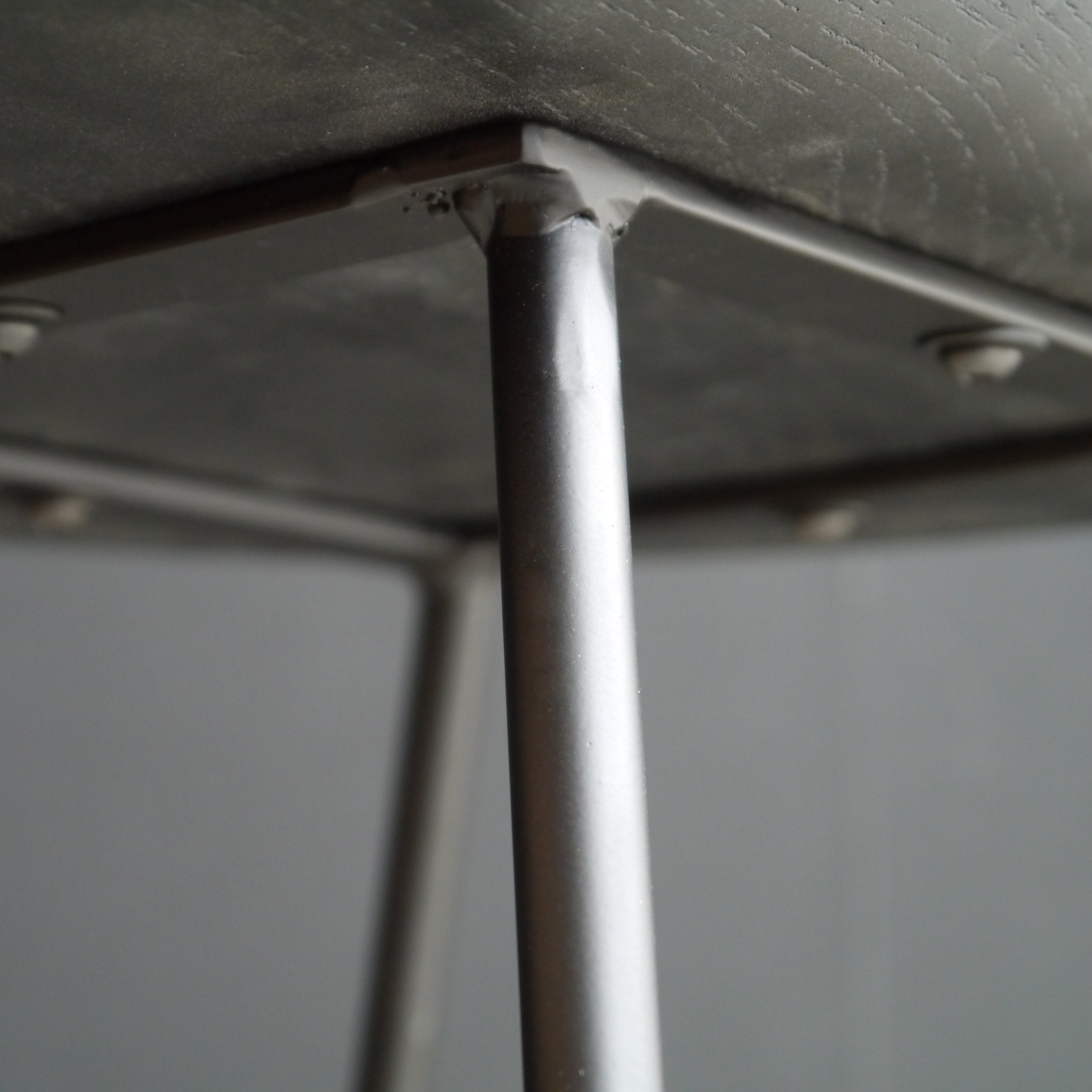 カウンターチェア 幅440mm×奥行490mm×高さ690mm×座面高690mm