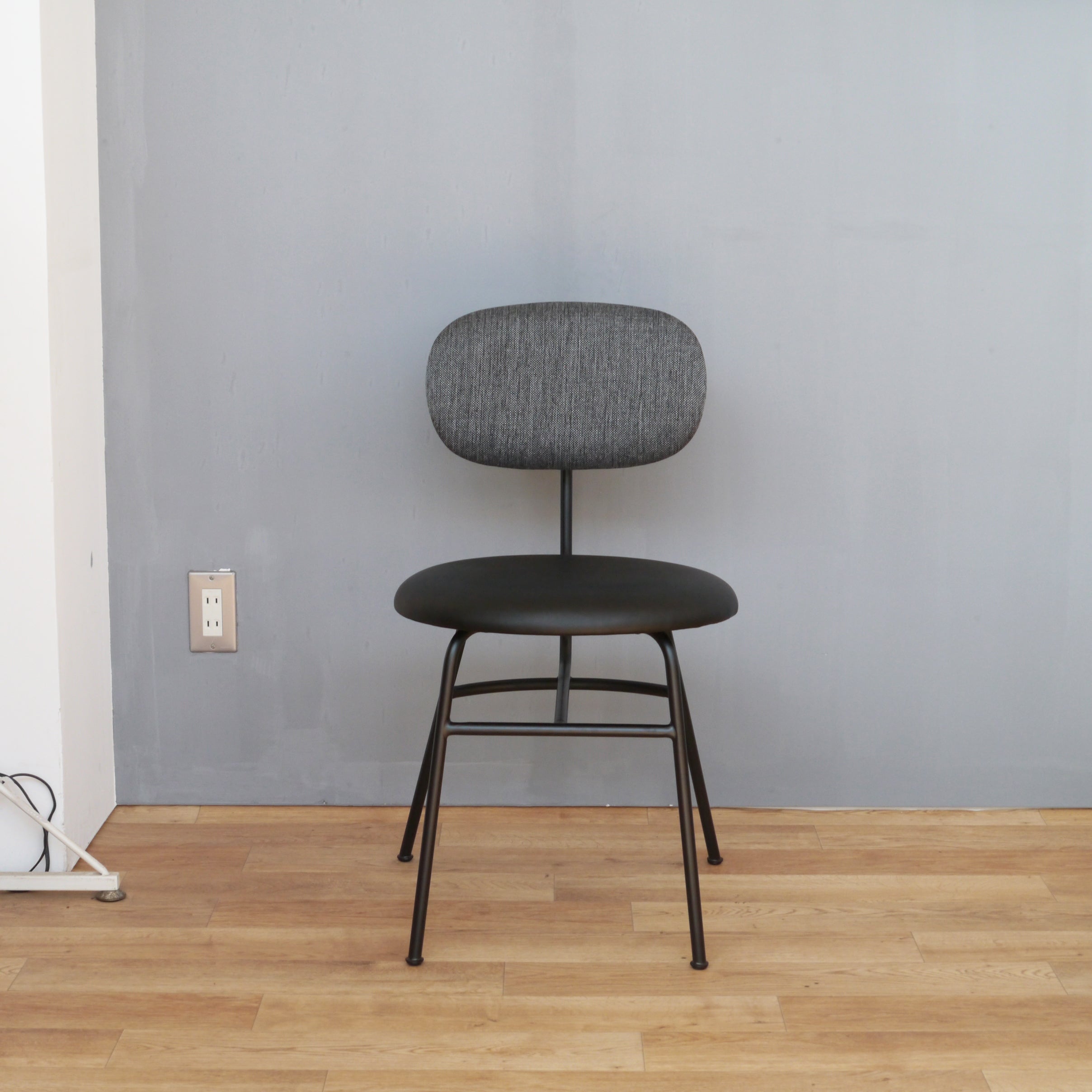 ダイニングチェア 完成品 幅445mm×奥行580mm×高さ750mm×座面高460mm - 【公式】allecore(アレコレ) 家具インテリア・生活雑貨のオンライン通販