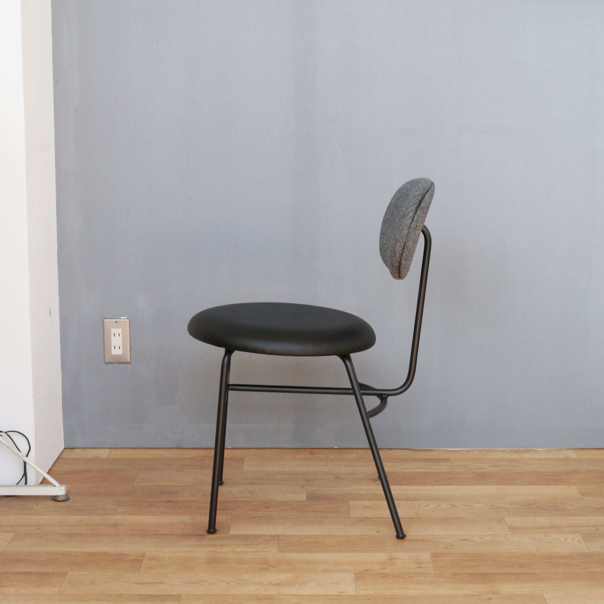 ダイニングチェア 完成品 幅445mm×奥行580mm×高さ750mm×座面高460mm - 【公式】allecore(アレコレ) 家具インテリア・生活雑貨のオンライン通販