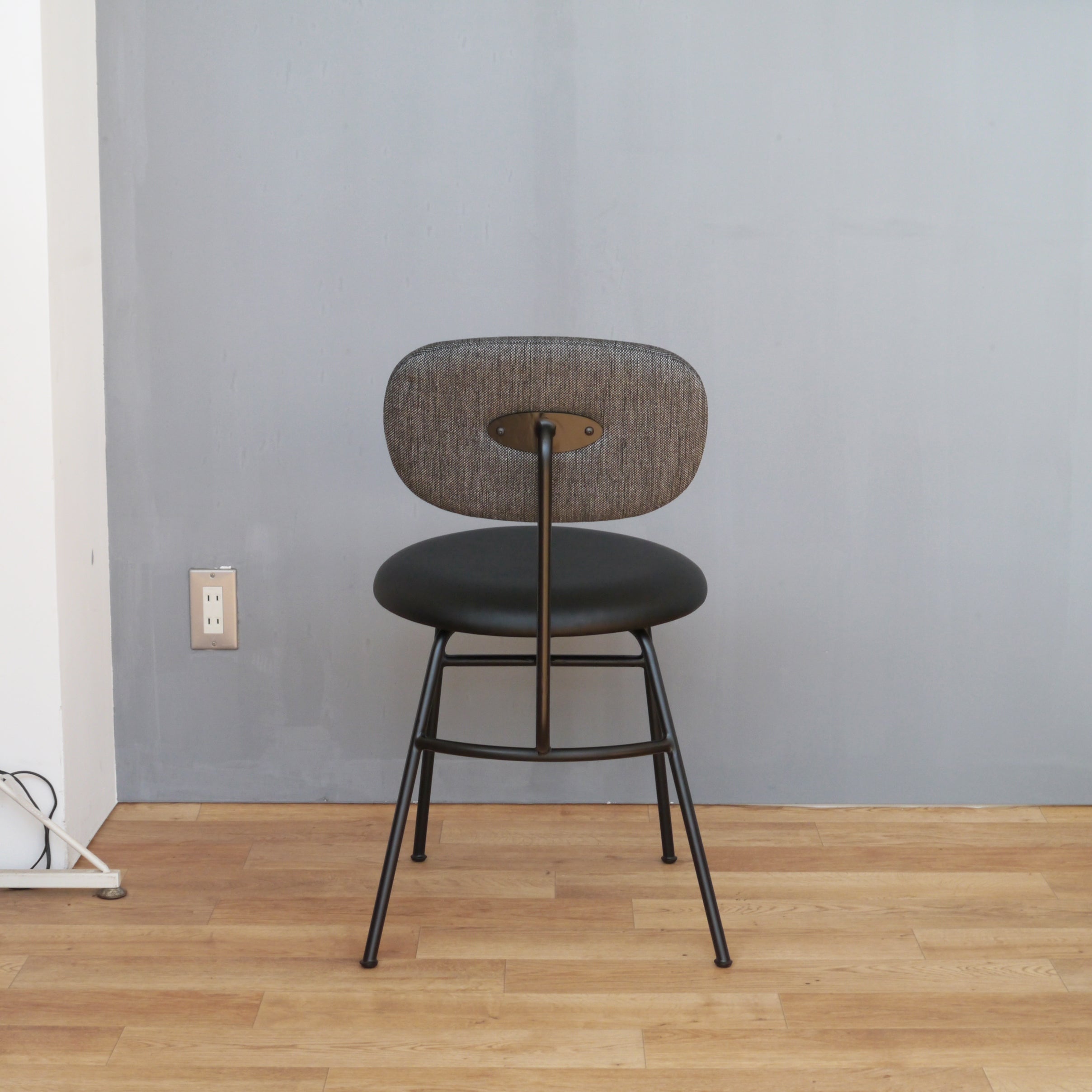 ダイニングチェア 完成品 幅445mm×奥行580mm×高さ750mm×座面高460mm - 【公式】allecore(アレコレ) 家具インテリア・生活雑貨のオンライン通販