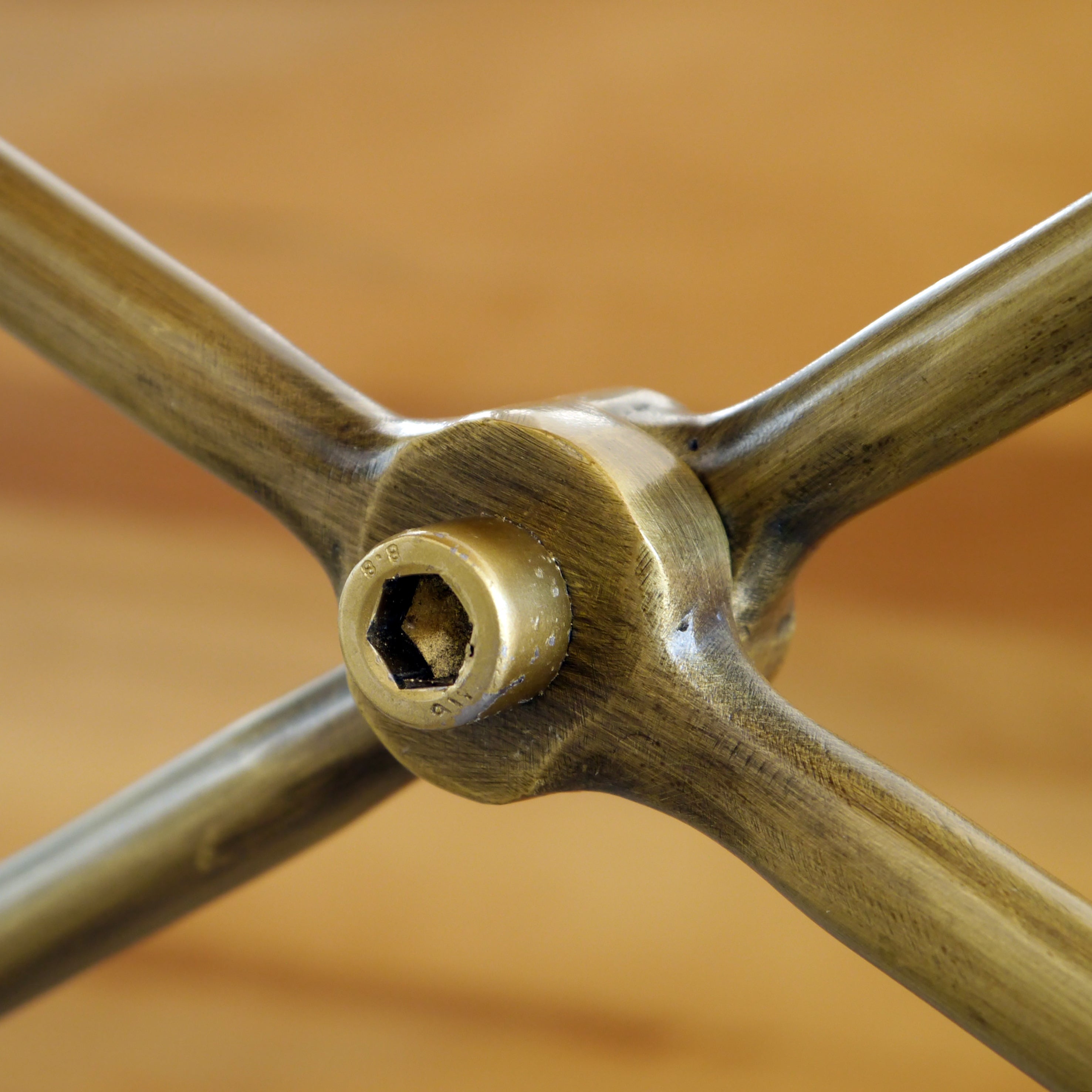 ハイテーブル 幅1500mm×奥行650m×高さ1075mm