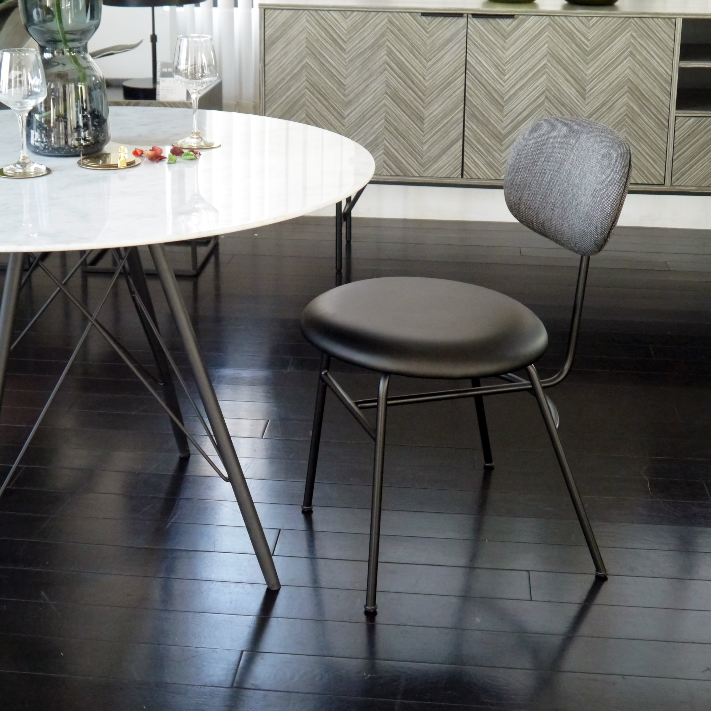 ダイニングチェア 完成品 幅445mm×奥行580mm×高さ750mm×座面高460mm - 【公式】allecore(アレコレ) 家具インテリア・生活雑貨のオンライン通販