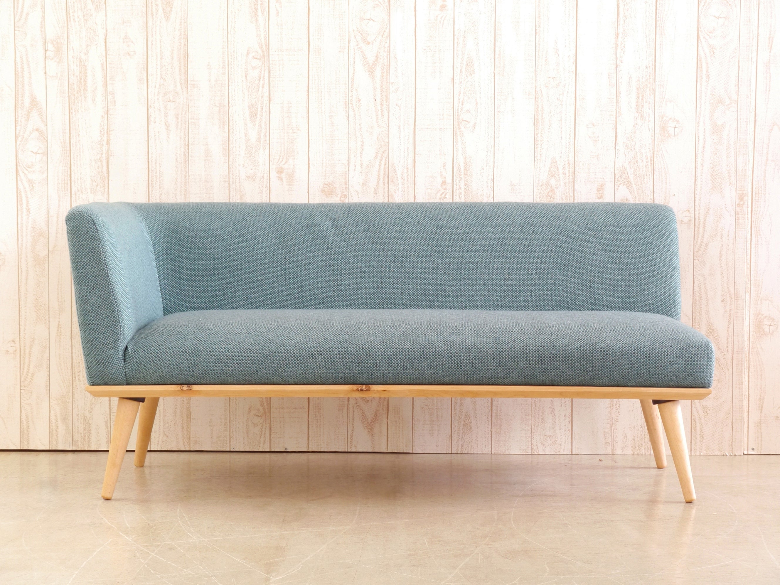 ソファ Rタイプ 幅1420mm×奥行610mm×高さ660mm×座面高40mm