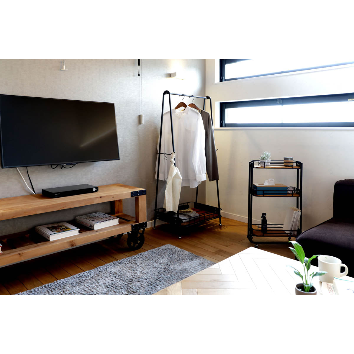 ハンガーラック W615×D450×H1380mm