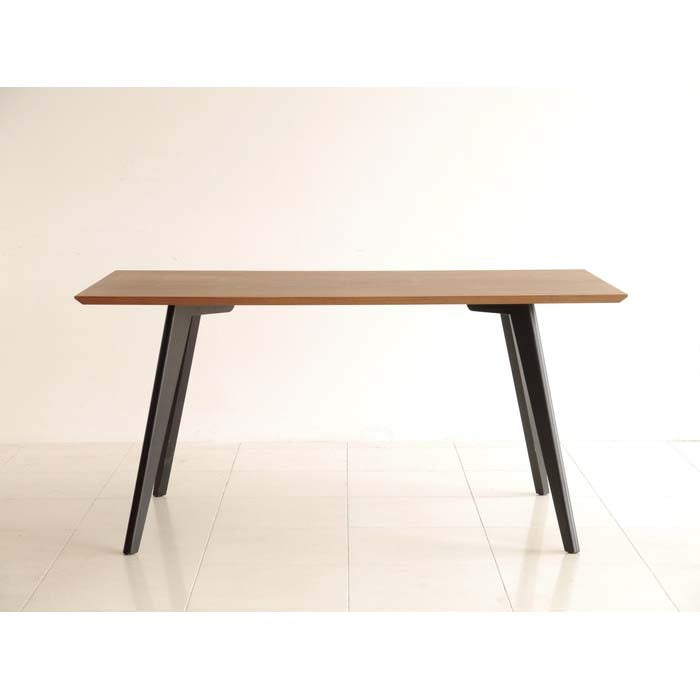 ダイニングテーブル 幅1500mm×奥行800mm×高さ725mm